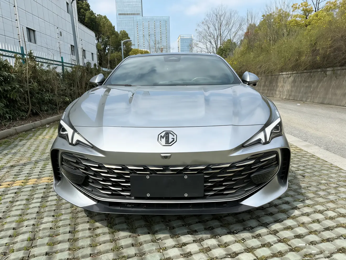 MG 7  из Китая