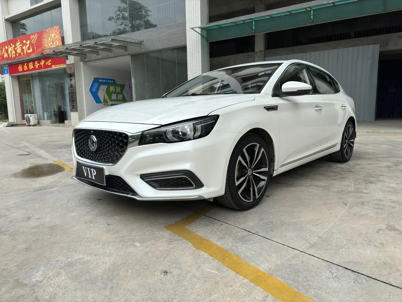 MG 6  из Китая