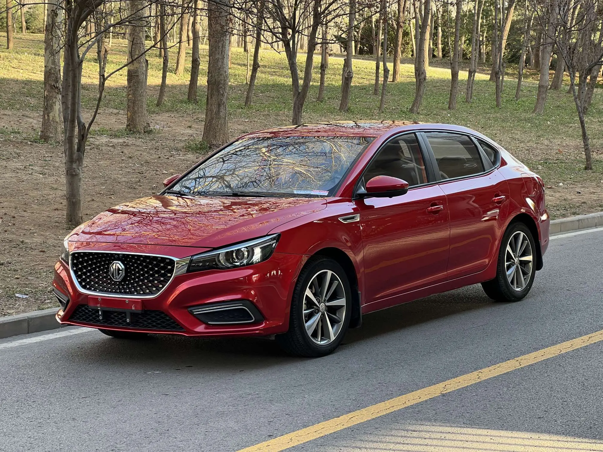 MG 6  из Китая