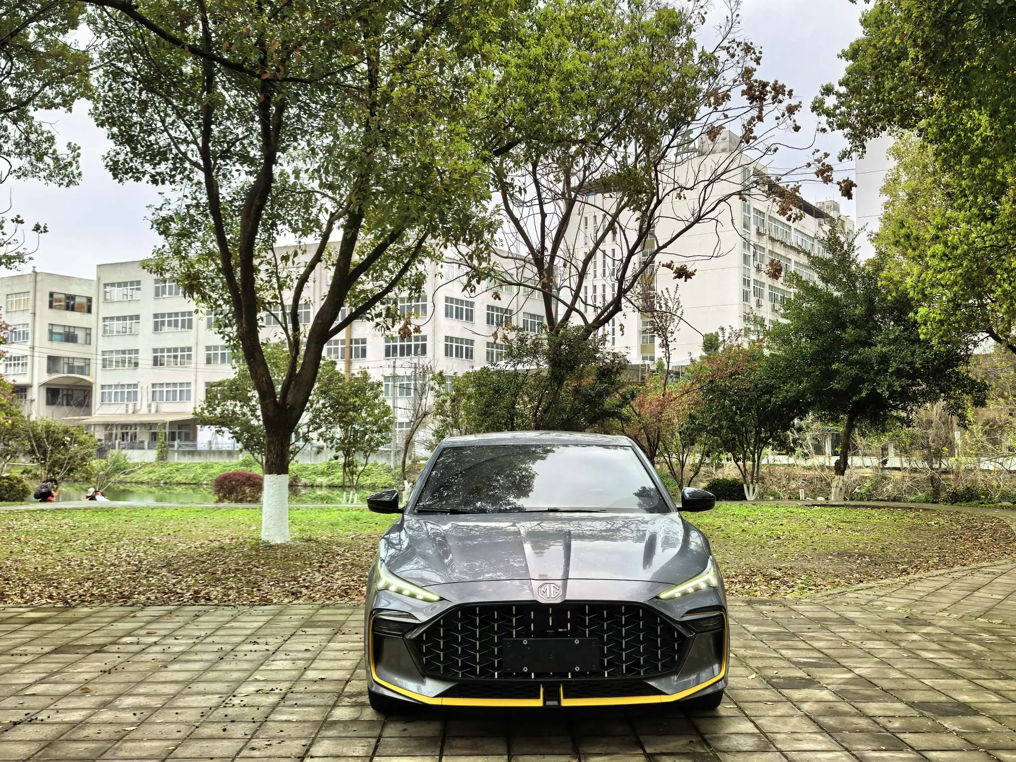 MG 6  из Китая