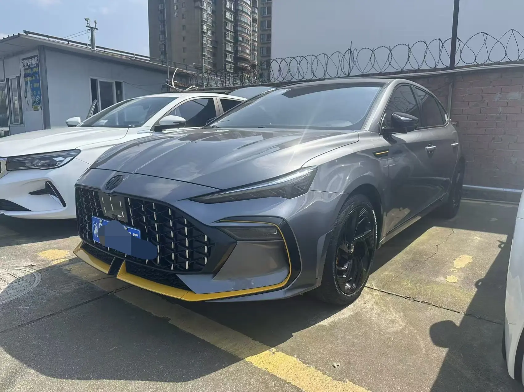 MG 6  из Китая