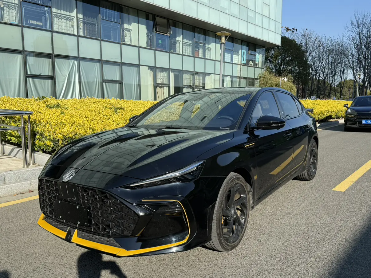 MG 6  из Китая