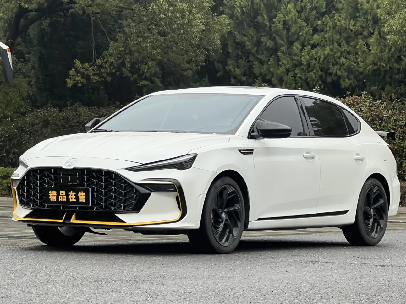 MG 6  из Китая