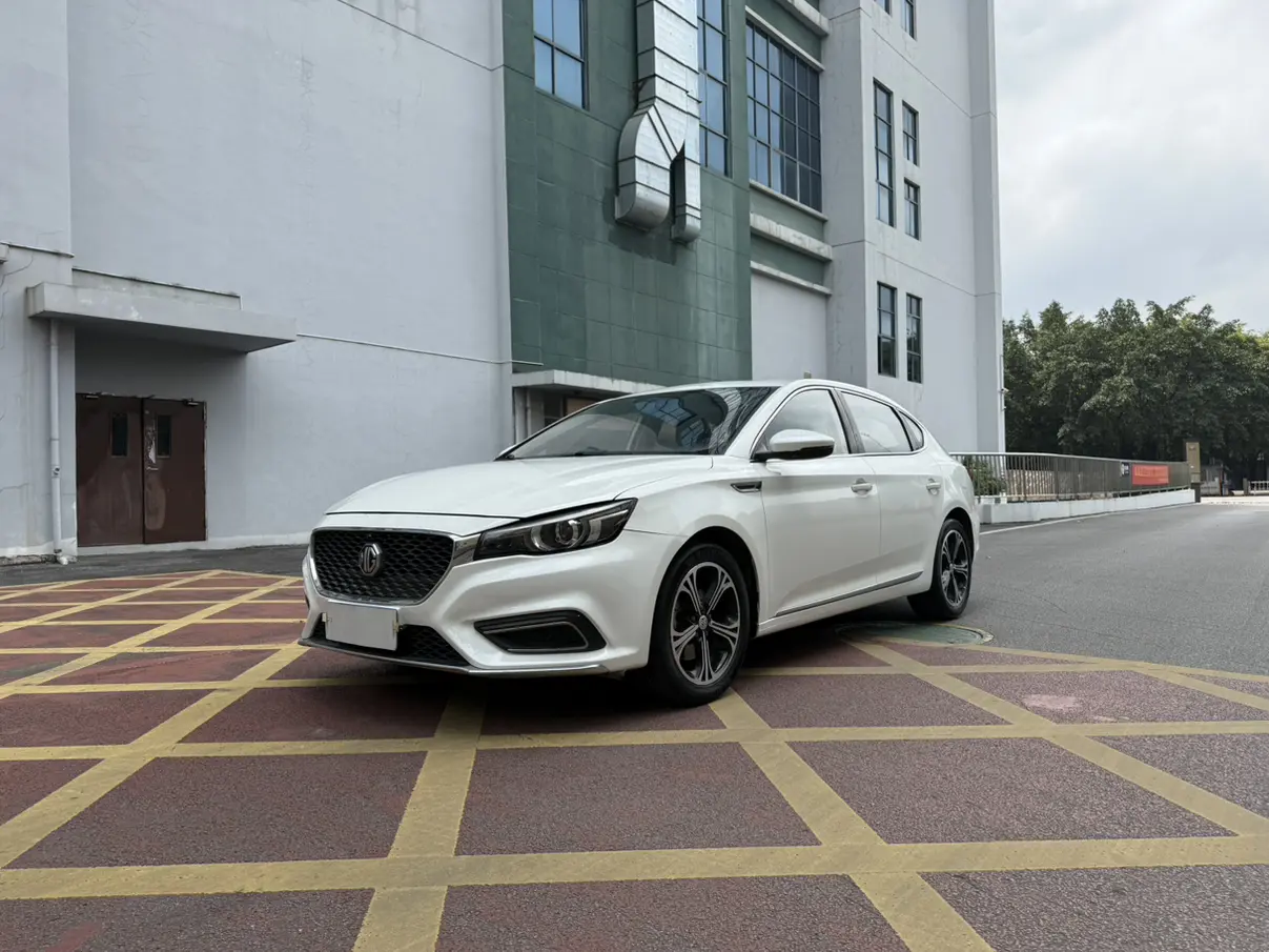 MG 6  из Китая