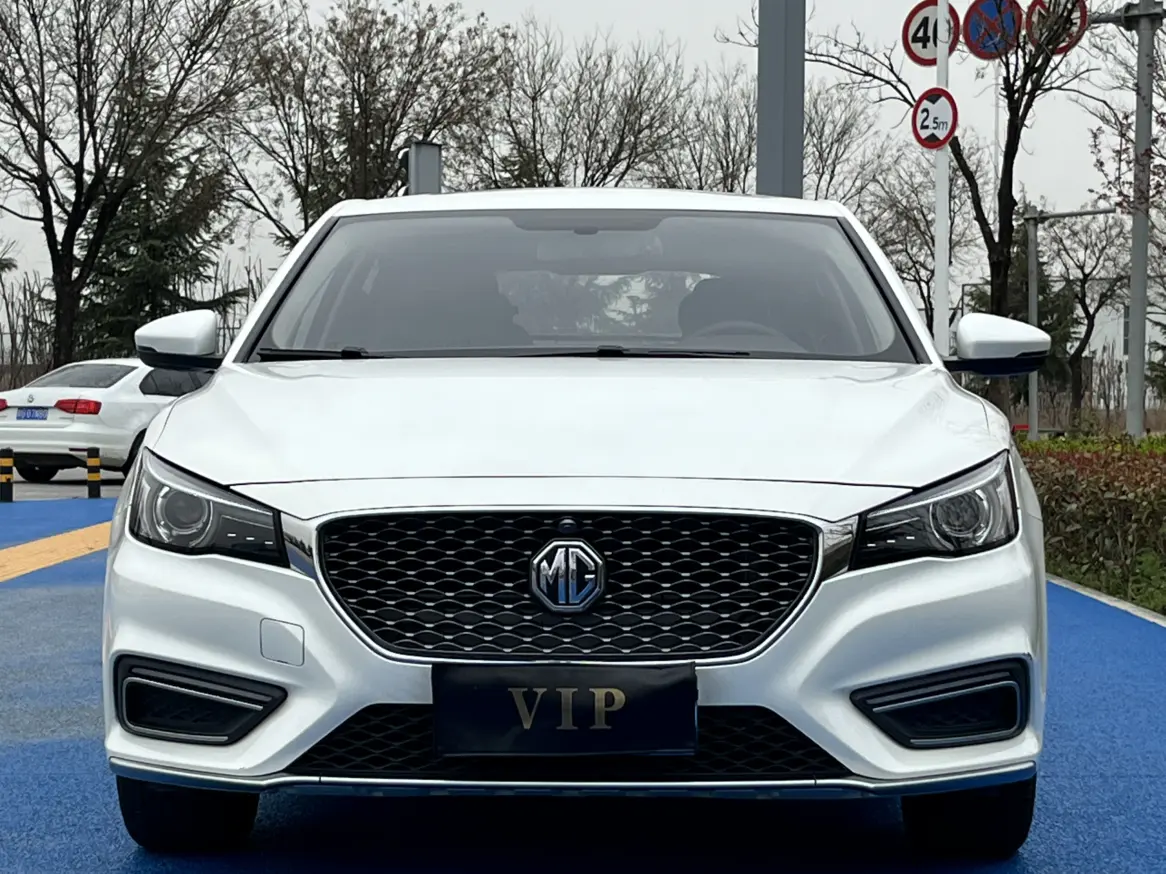 MG 6  из Китая