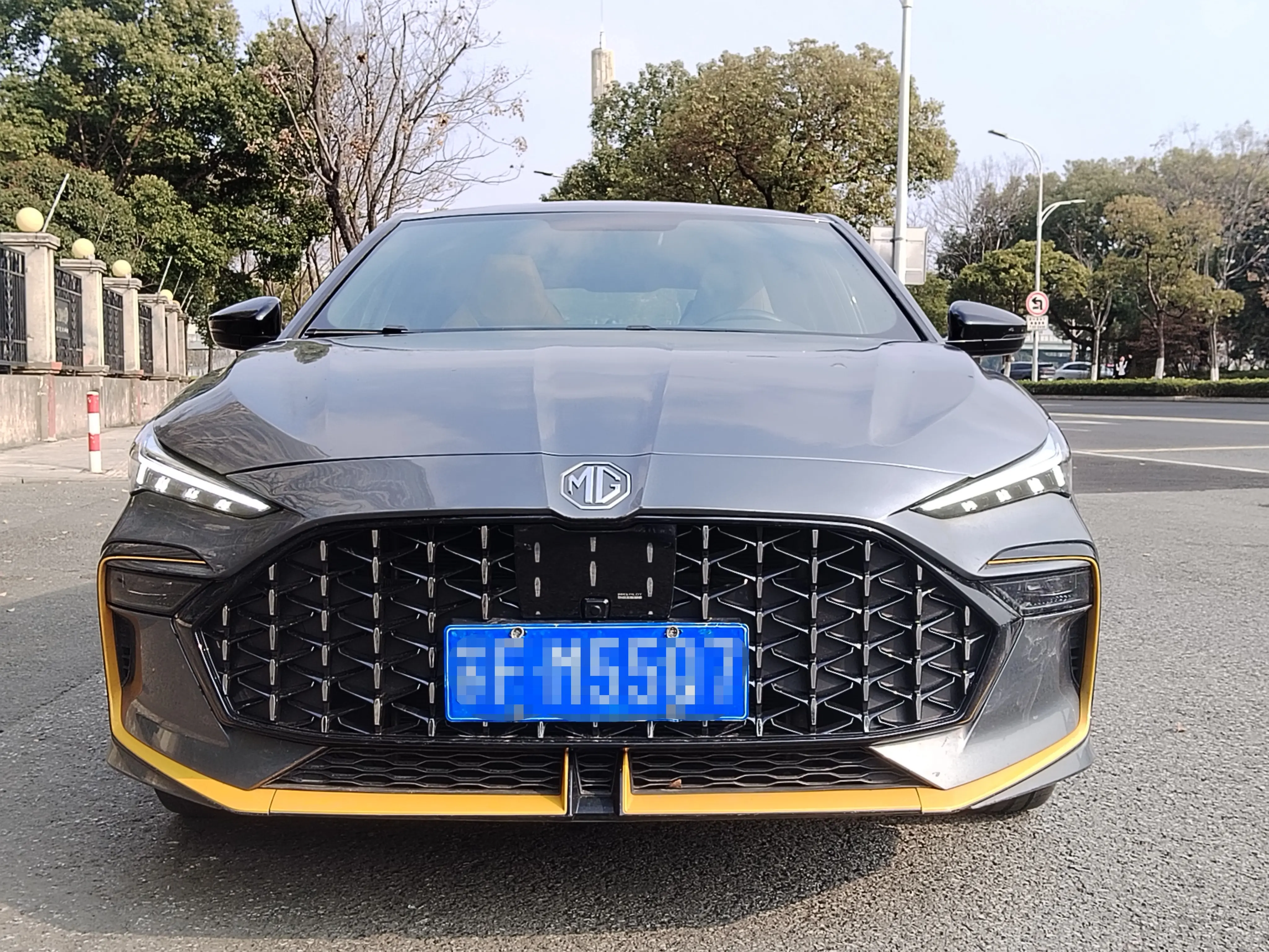 MG 6  из Китая