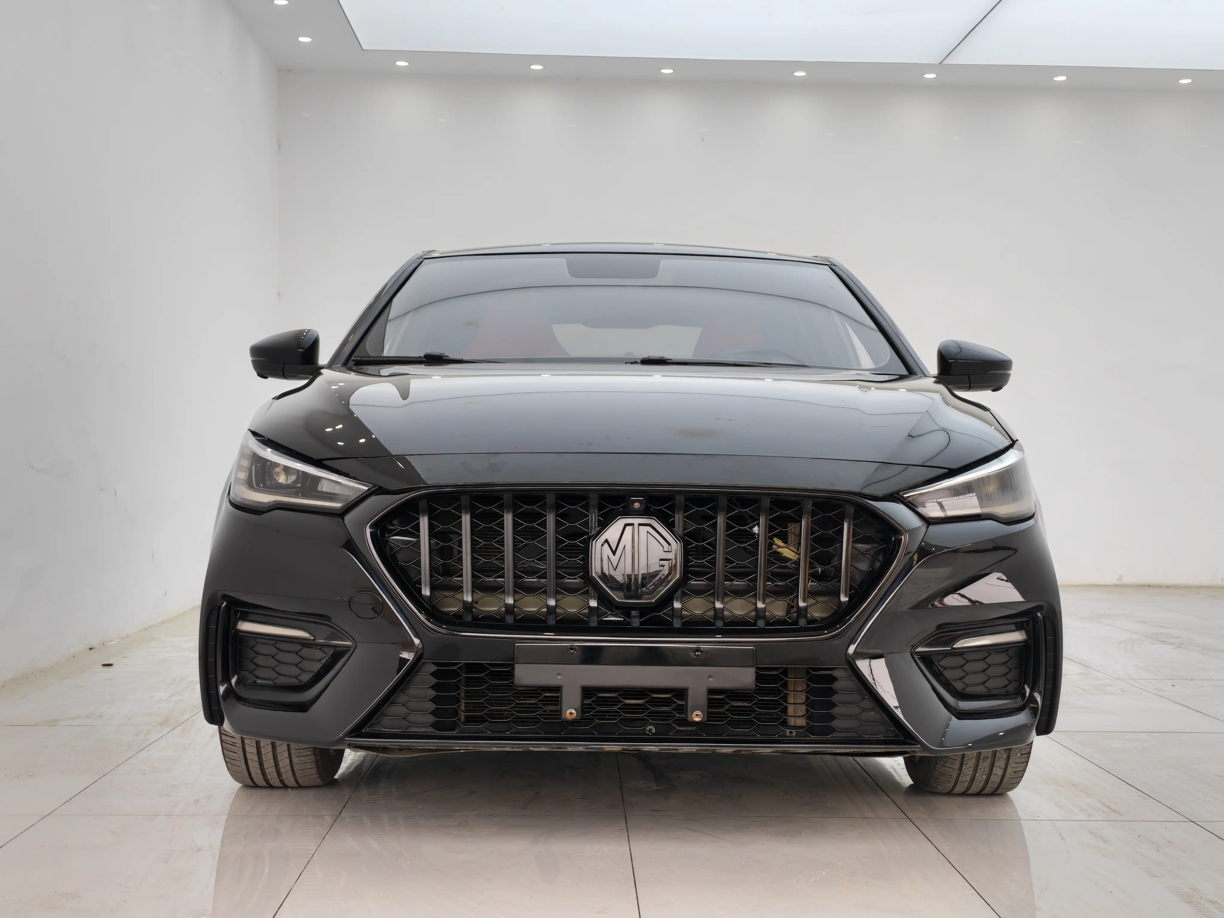 MG 6  из Китая