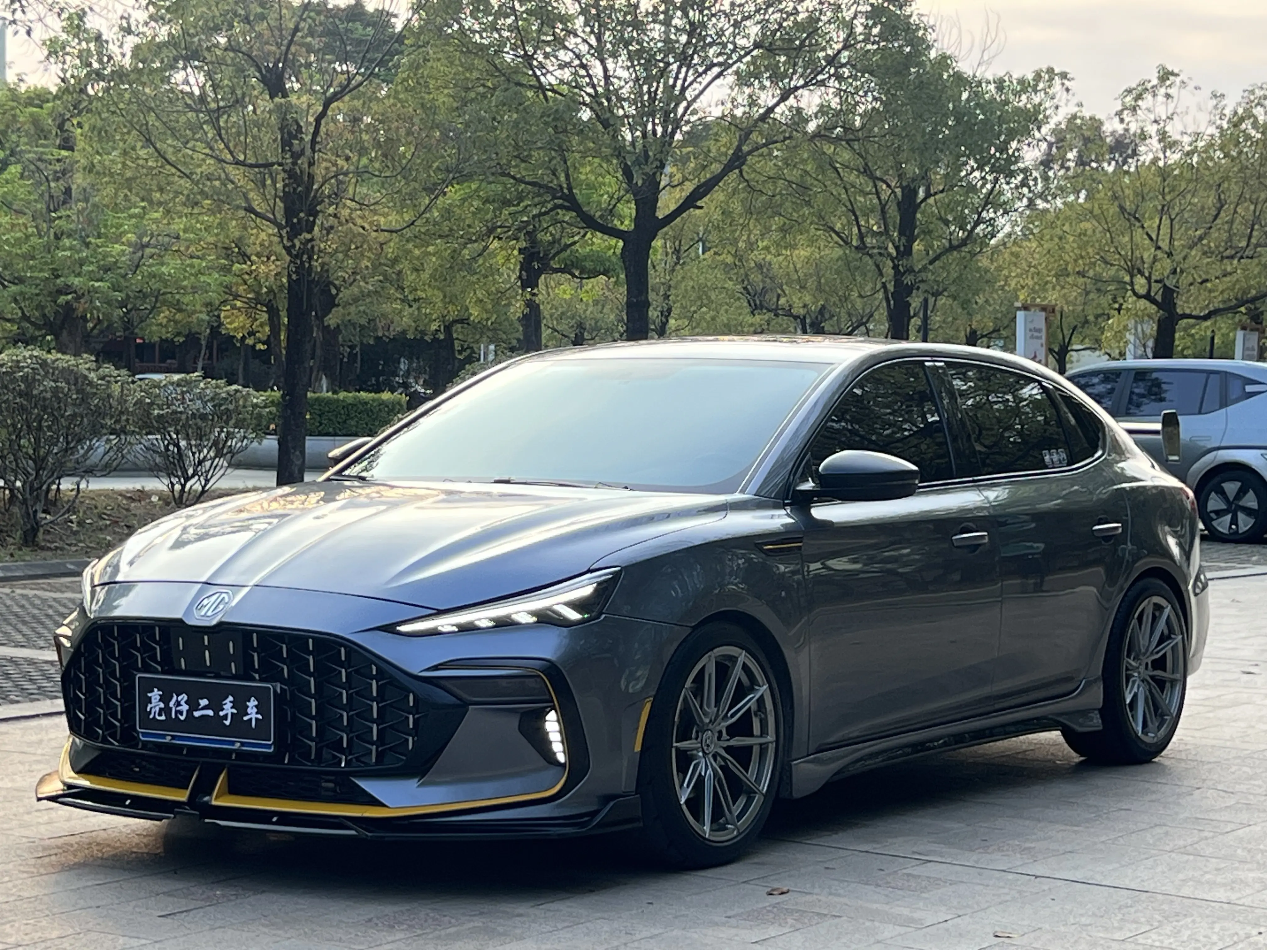 MG 6  из Китая