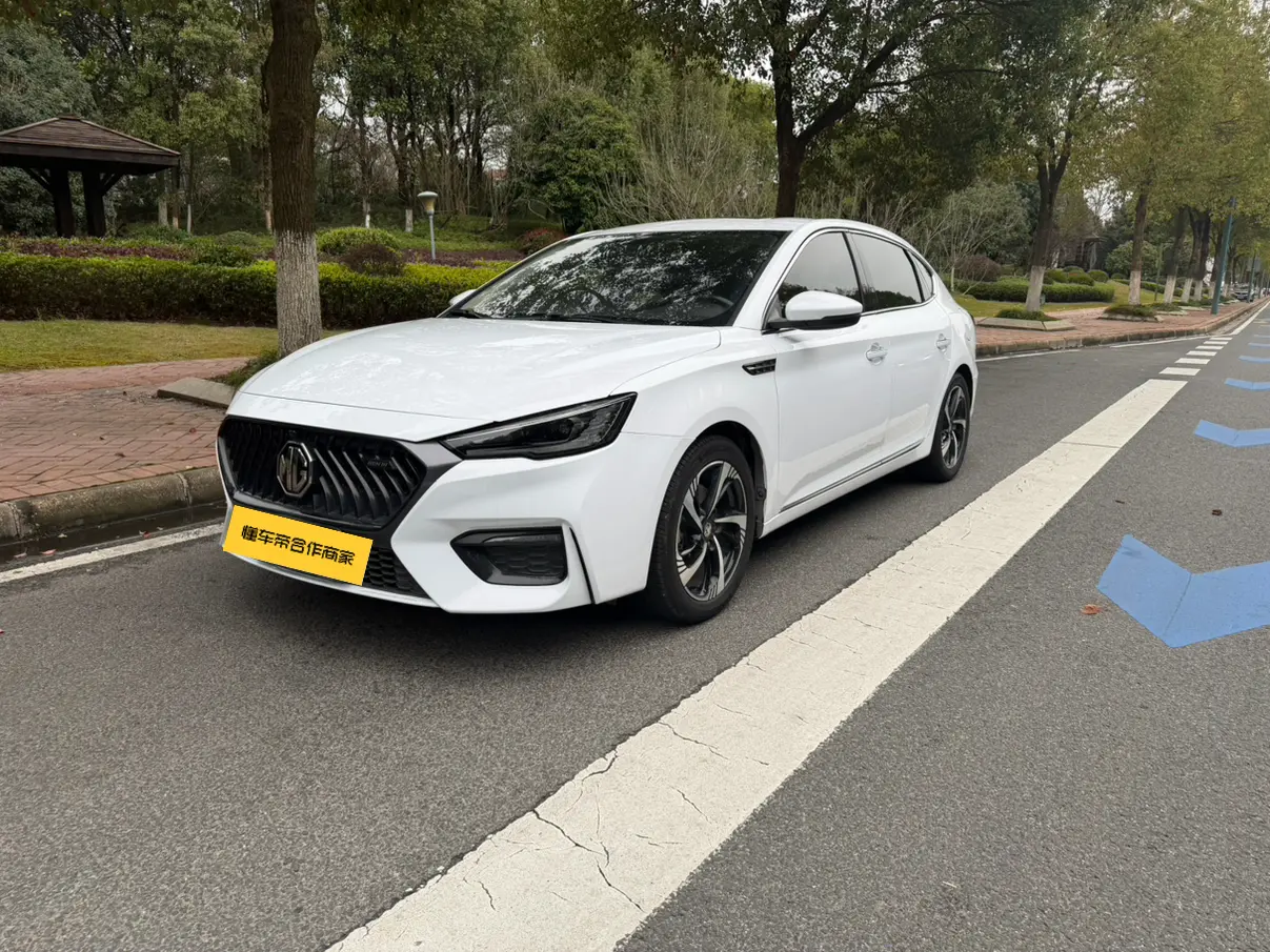 MG 6  из Китая