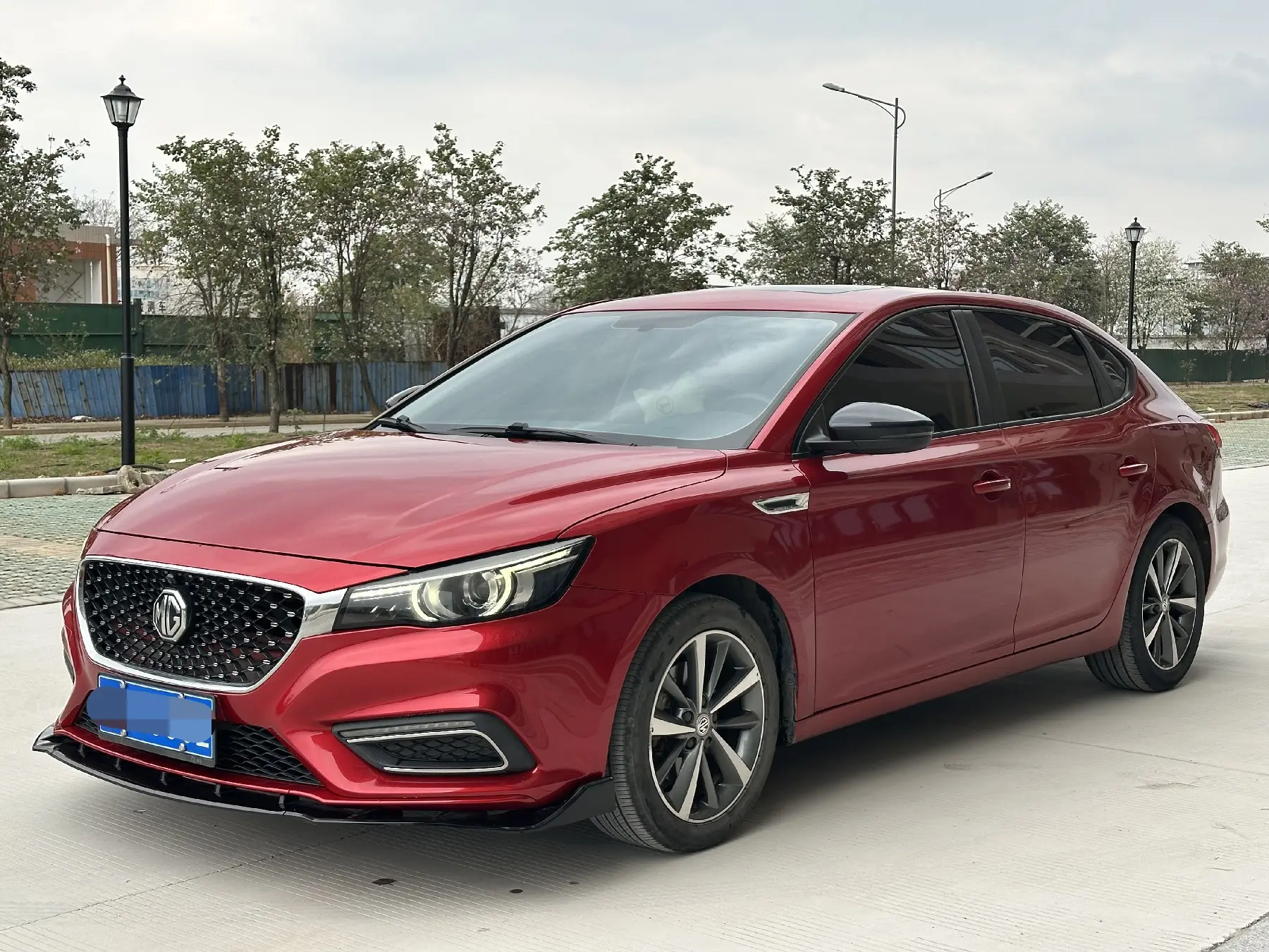 MG 6  из Китая