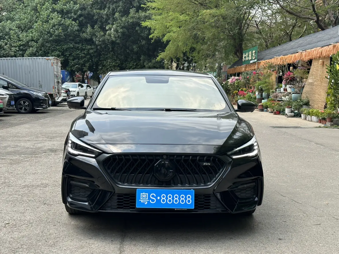 MG 6  из Китая