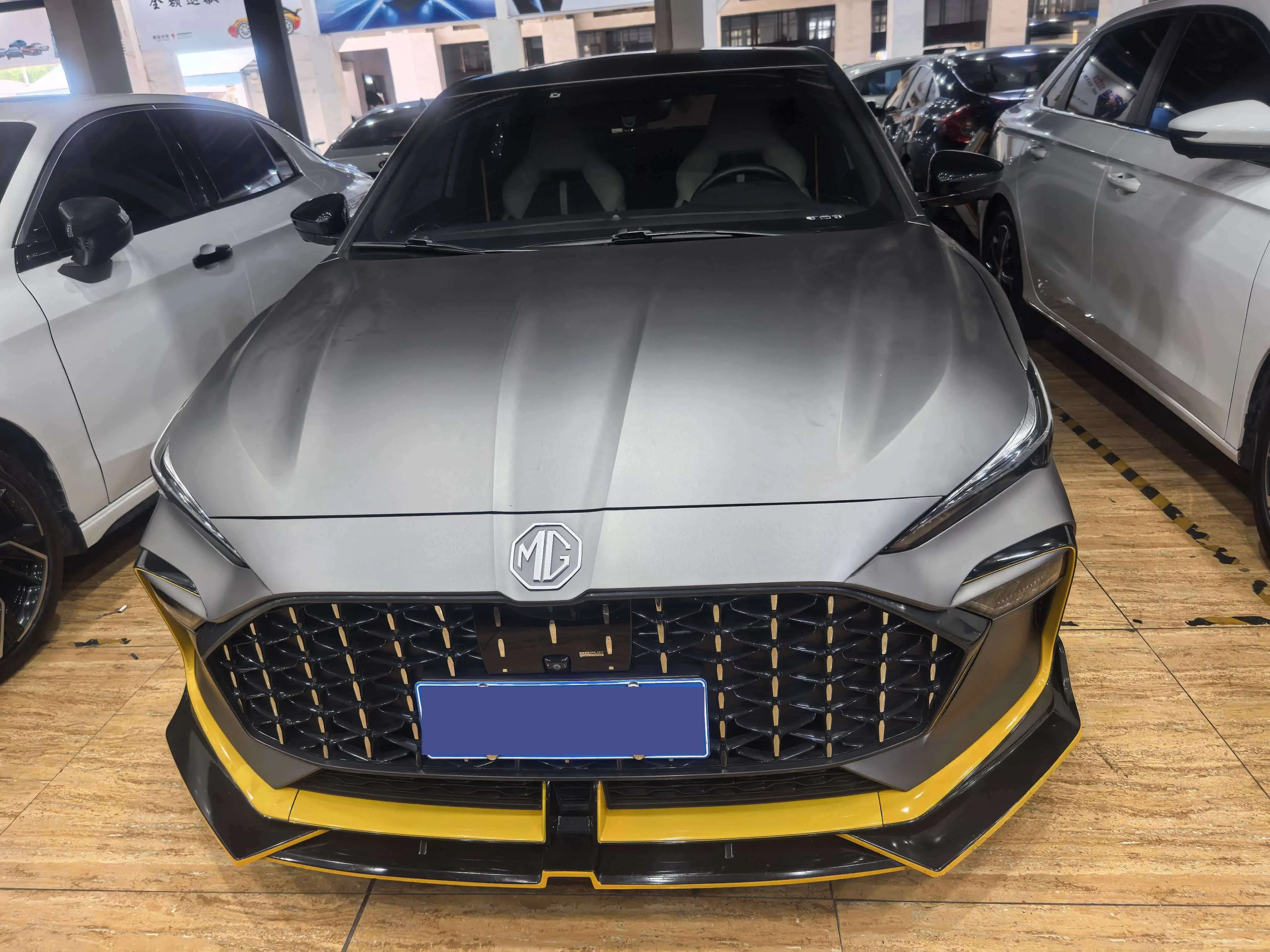 MG 6  из Китая