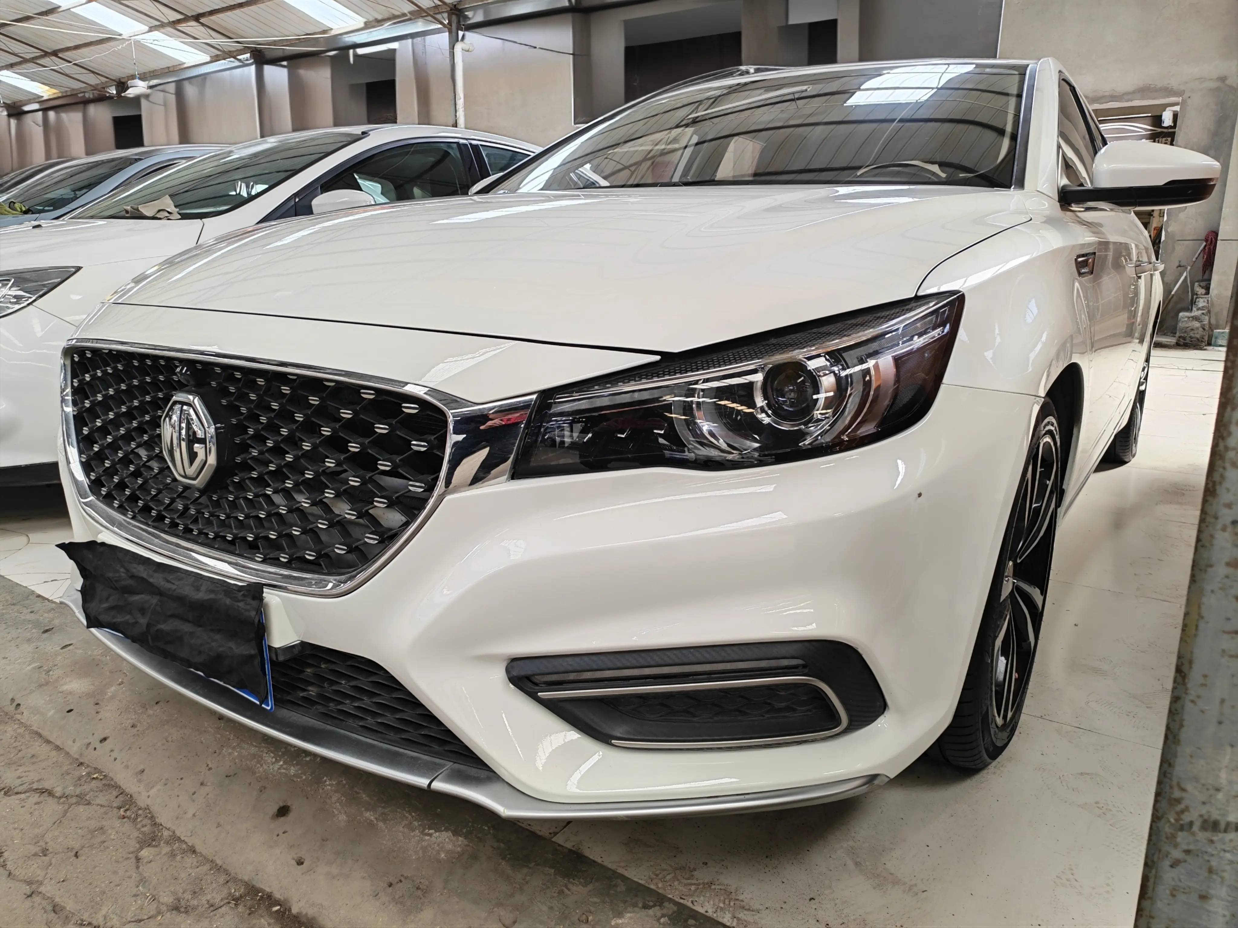 MG 6  из Китая