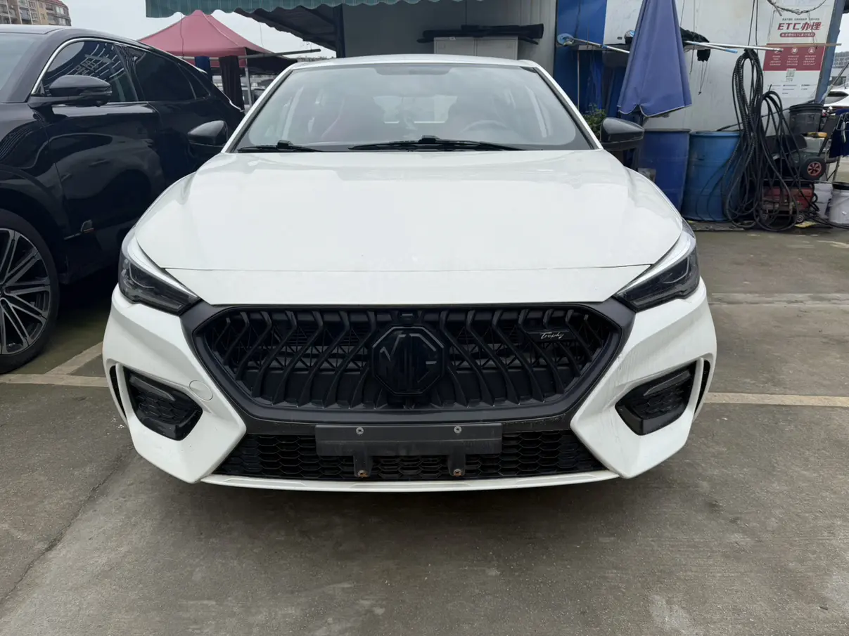 MG 6  из Китая