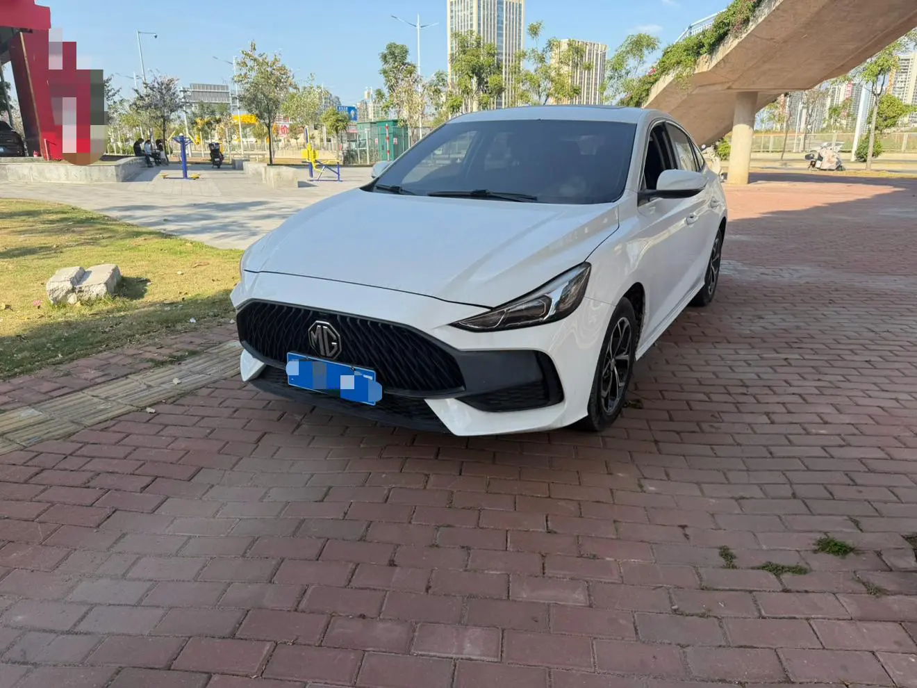 MG 5  из Китая