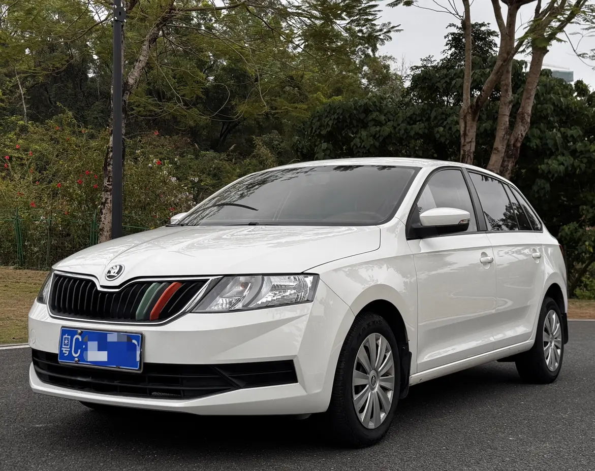 Skoda Xin Dong  из Китая