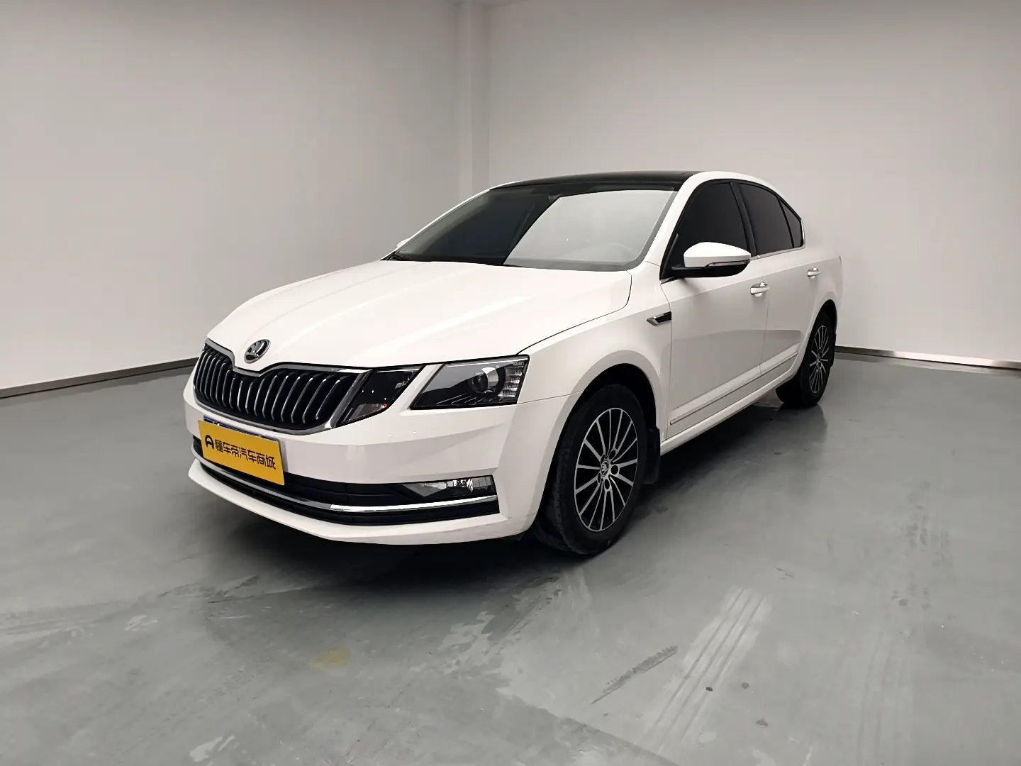 Skoda Octavia  из Китая