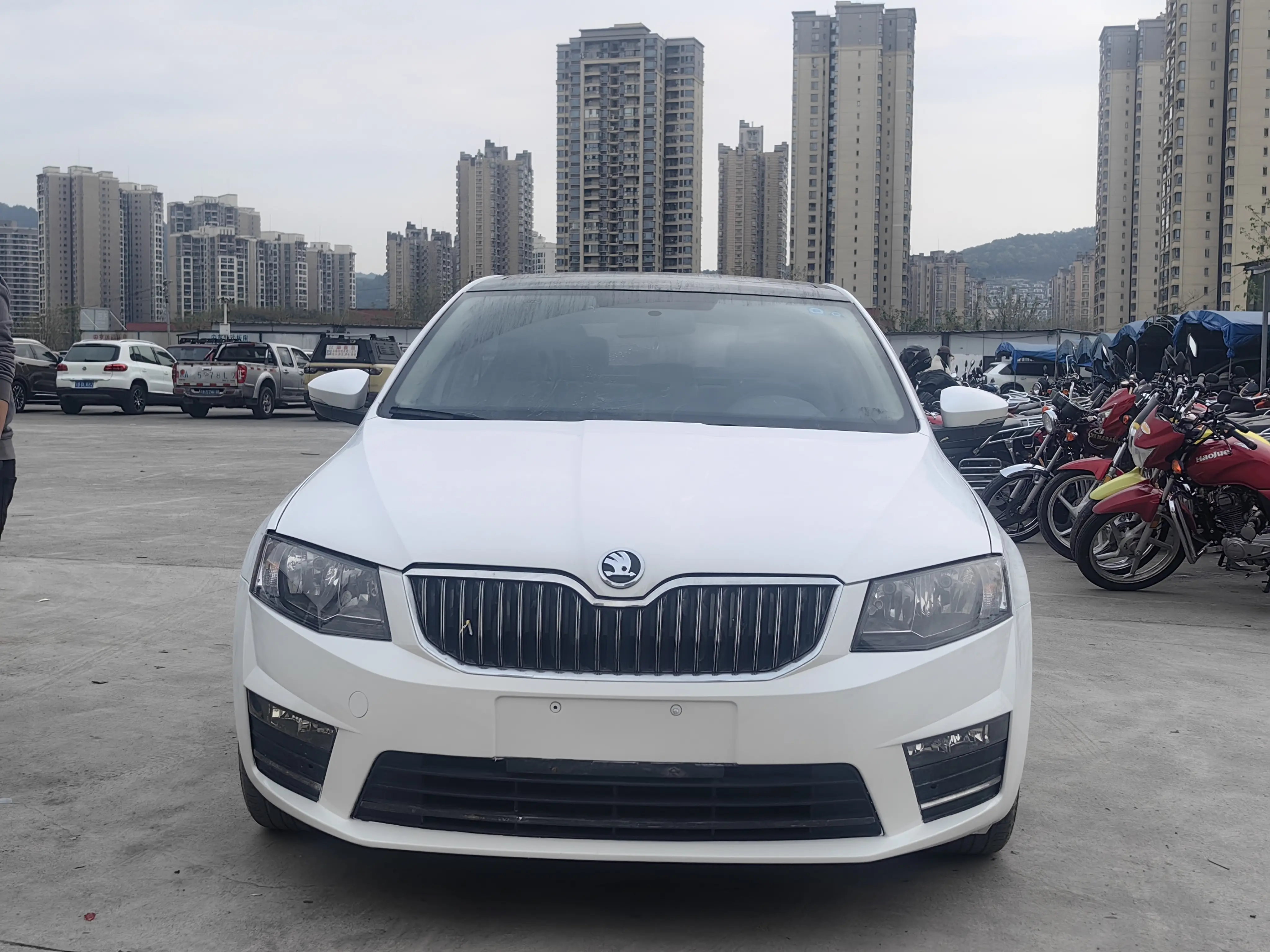 Skoda Octavia  из Китая