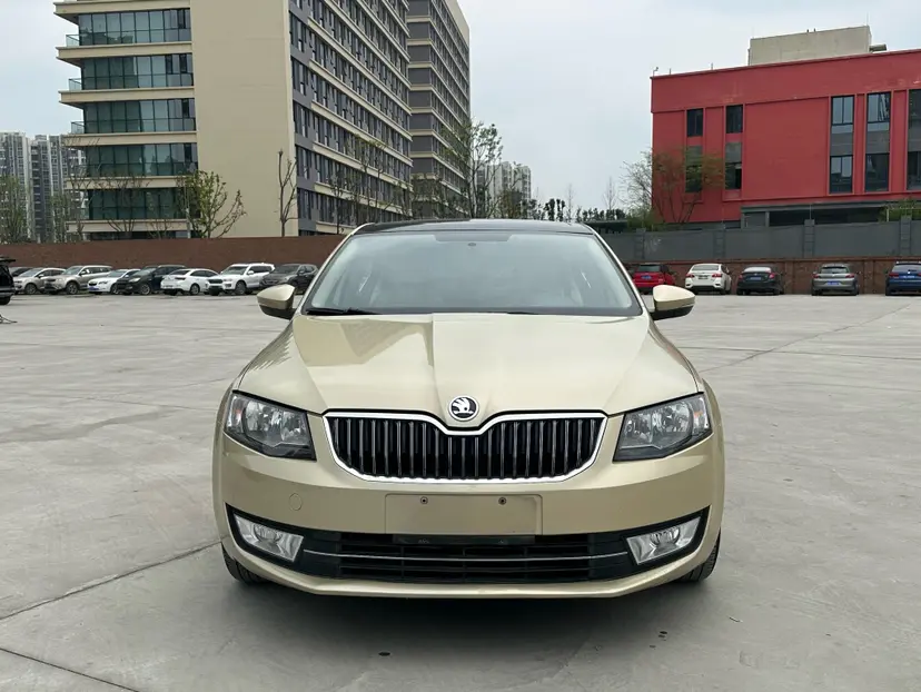 Skoda Octavia  из Китая
