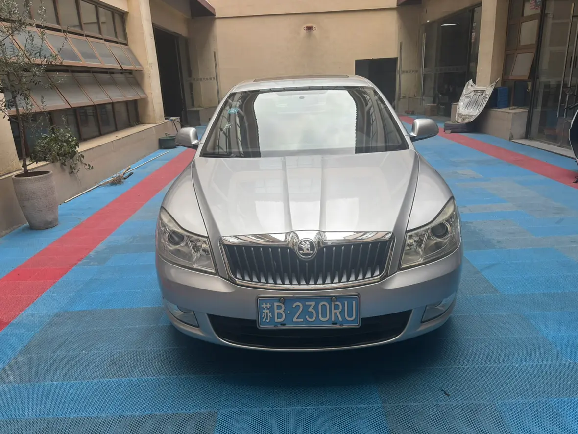 Skoda Octavia  из Китая