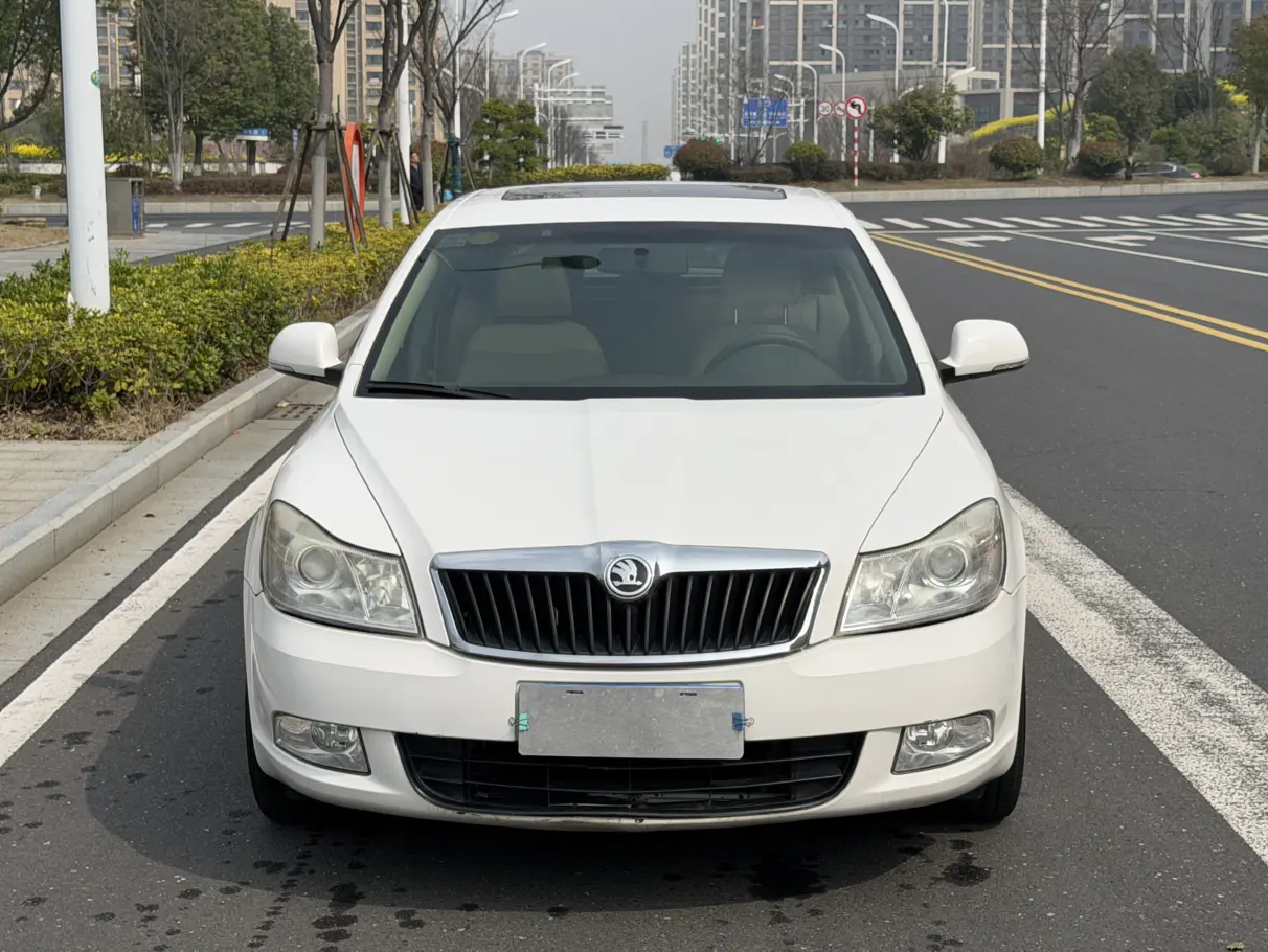 Skoda Octavia  из Китая