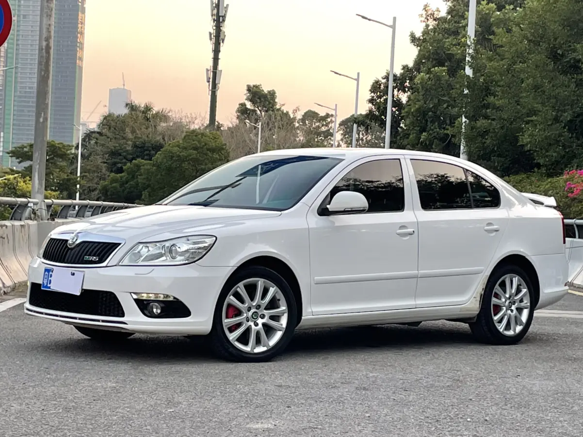 Skoda Octavia  из Китая