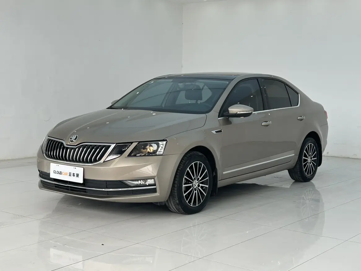 Skoda Octavia  из Китая