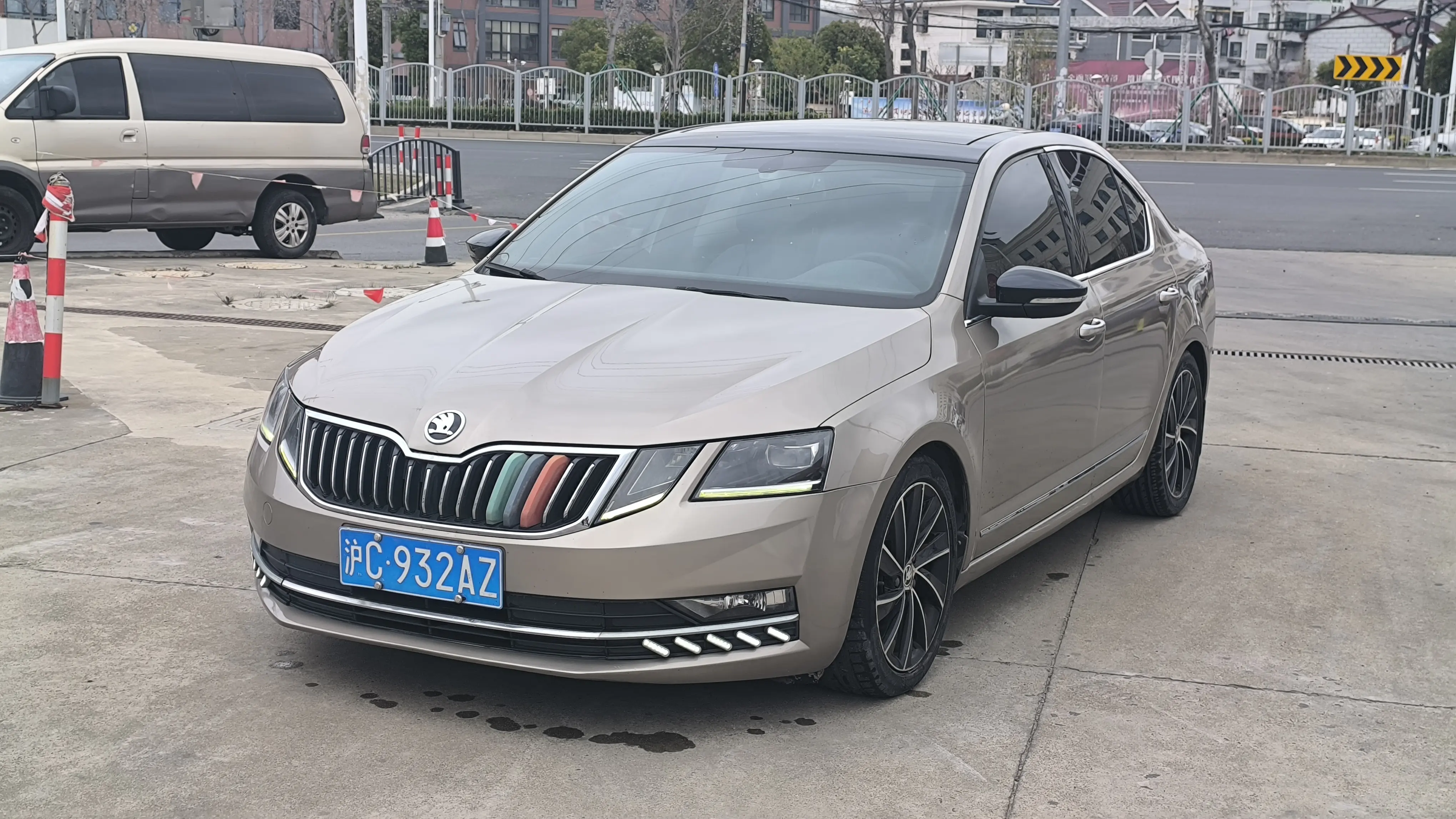 Skoda Octavia  из Китая