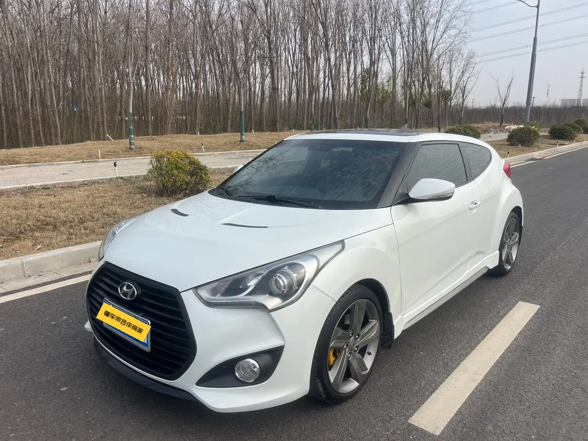 Hyundai Veloster  из Китая