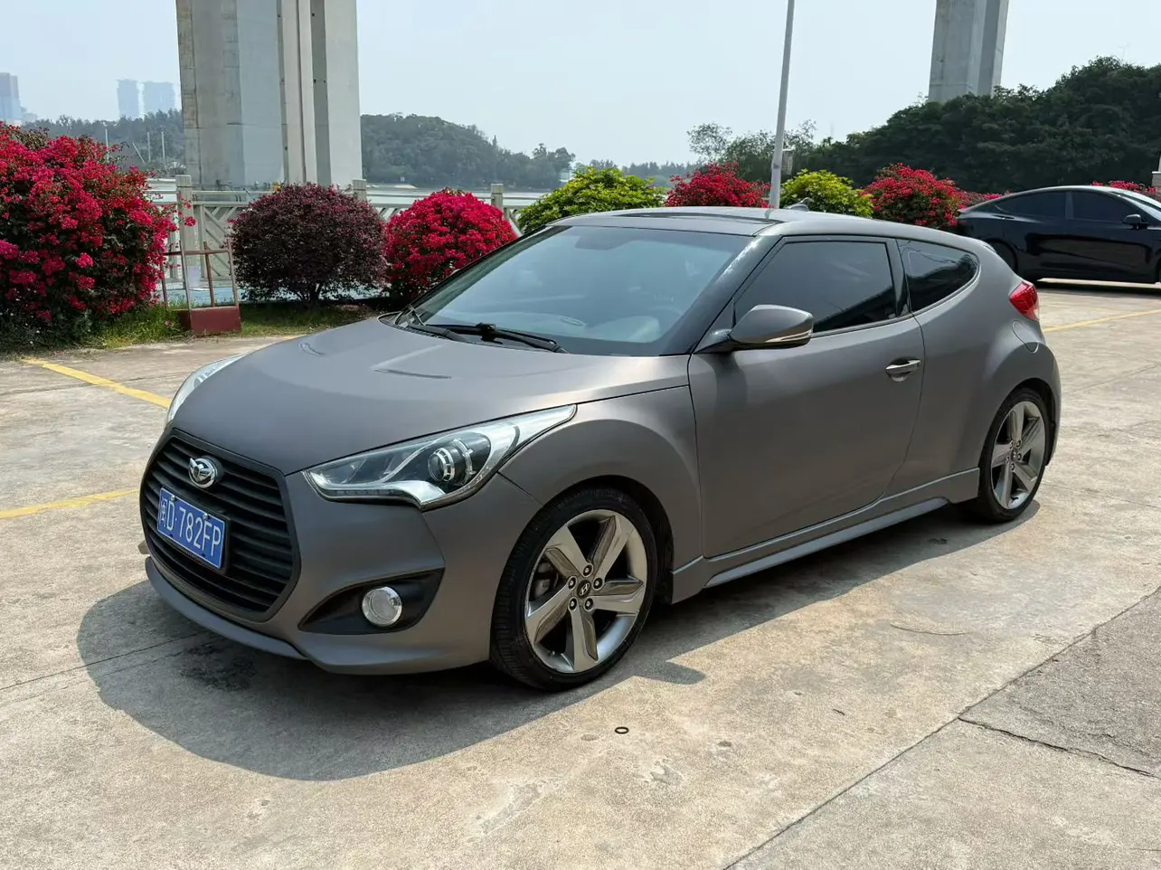 Hyundai Veloster  из Китая