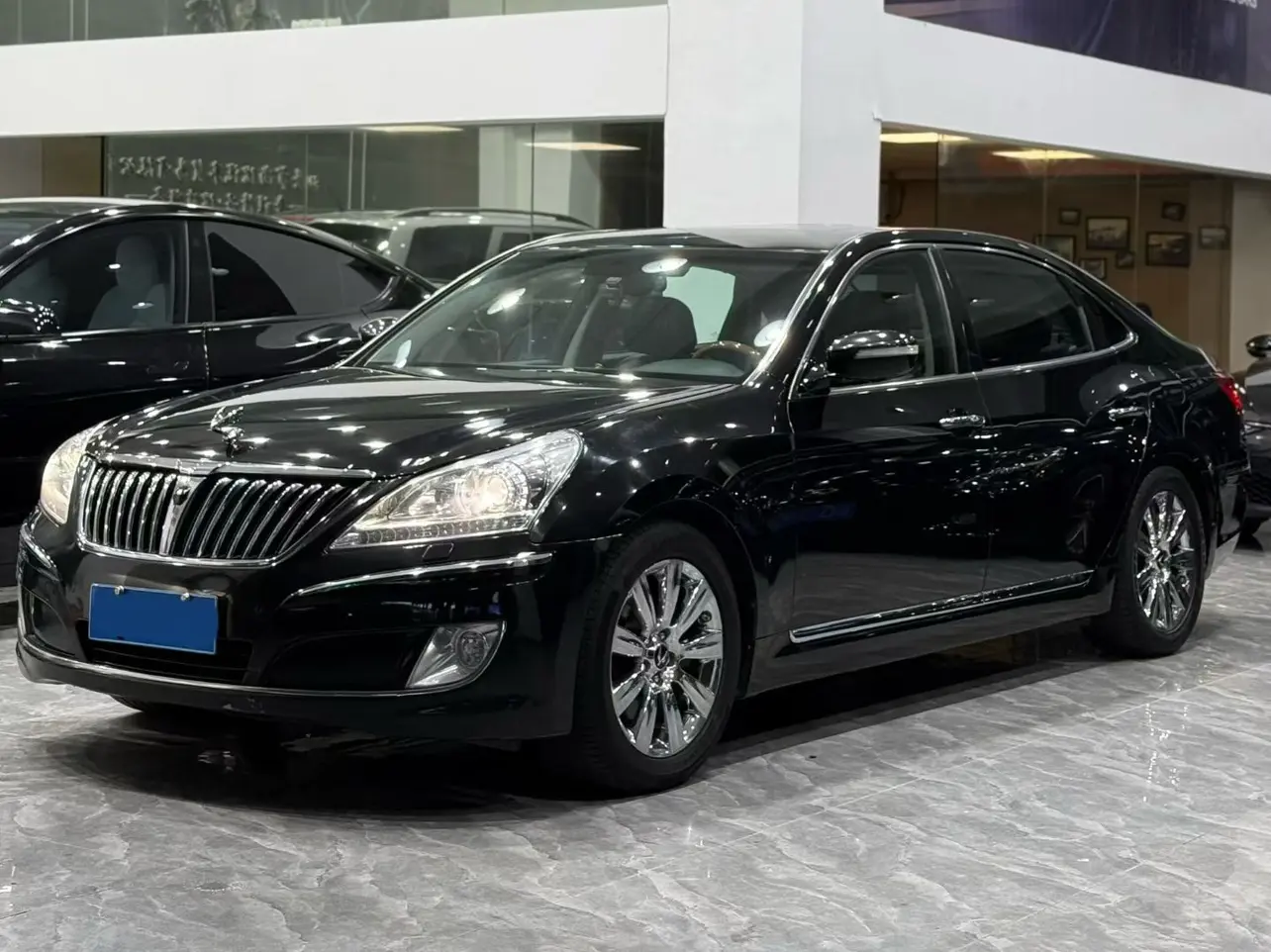 Hyundai Equus