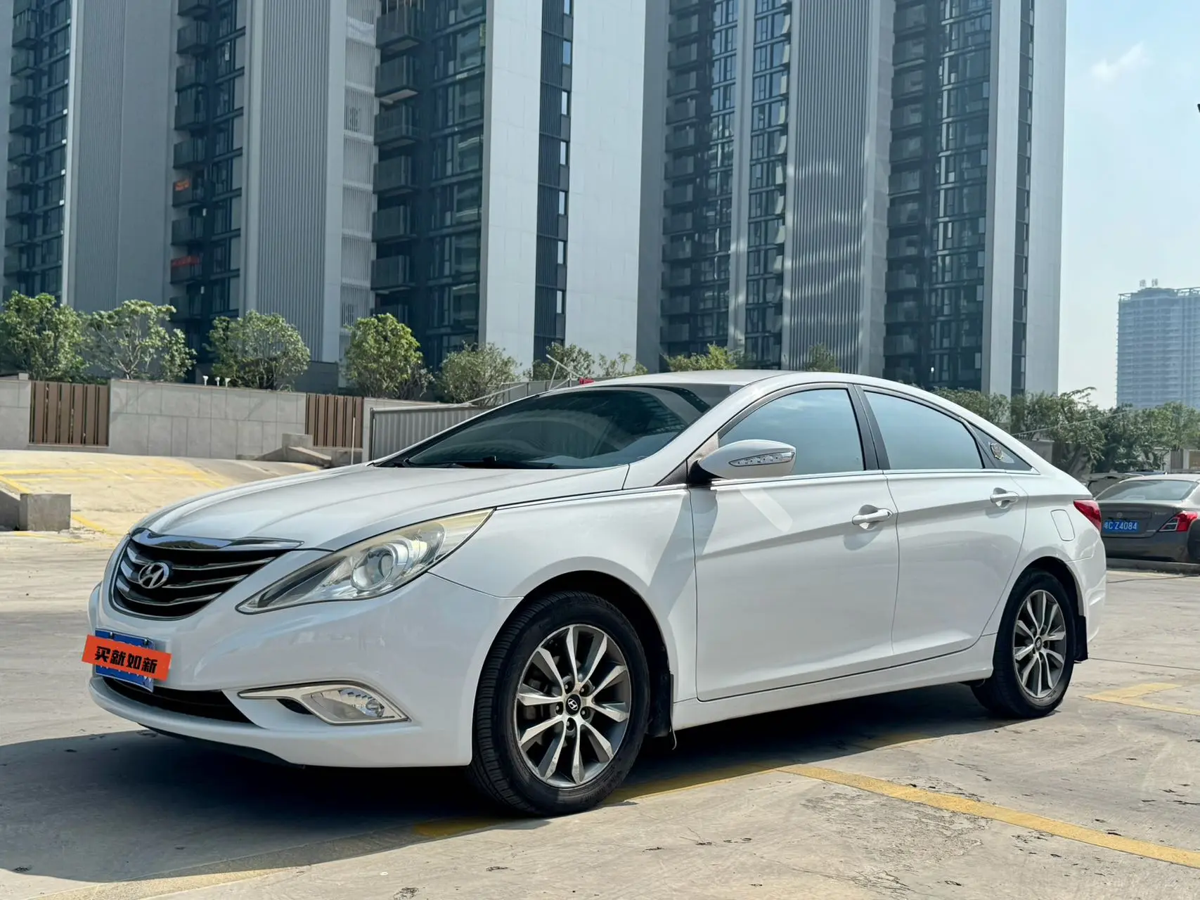 Hyundai Sonata eight