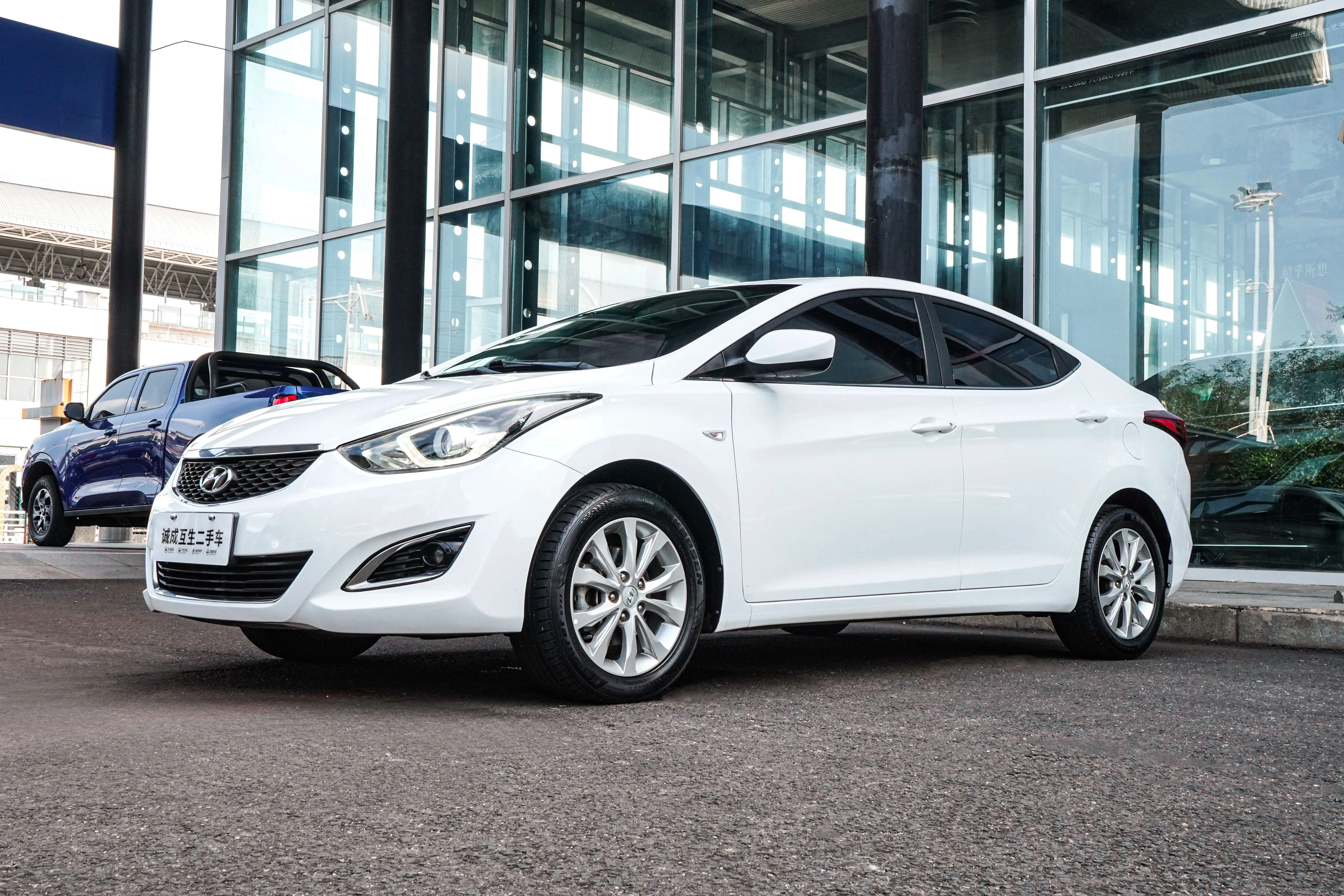 Hyundai Elantra  из Китая
