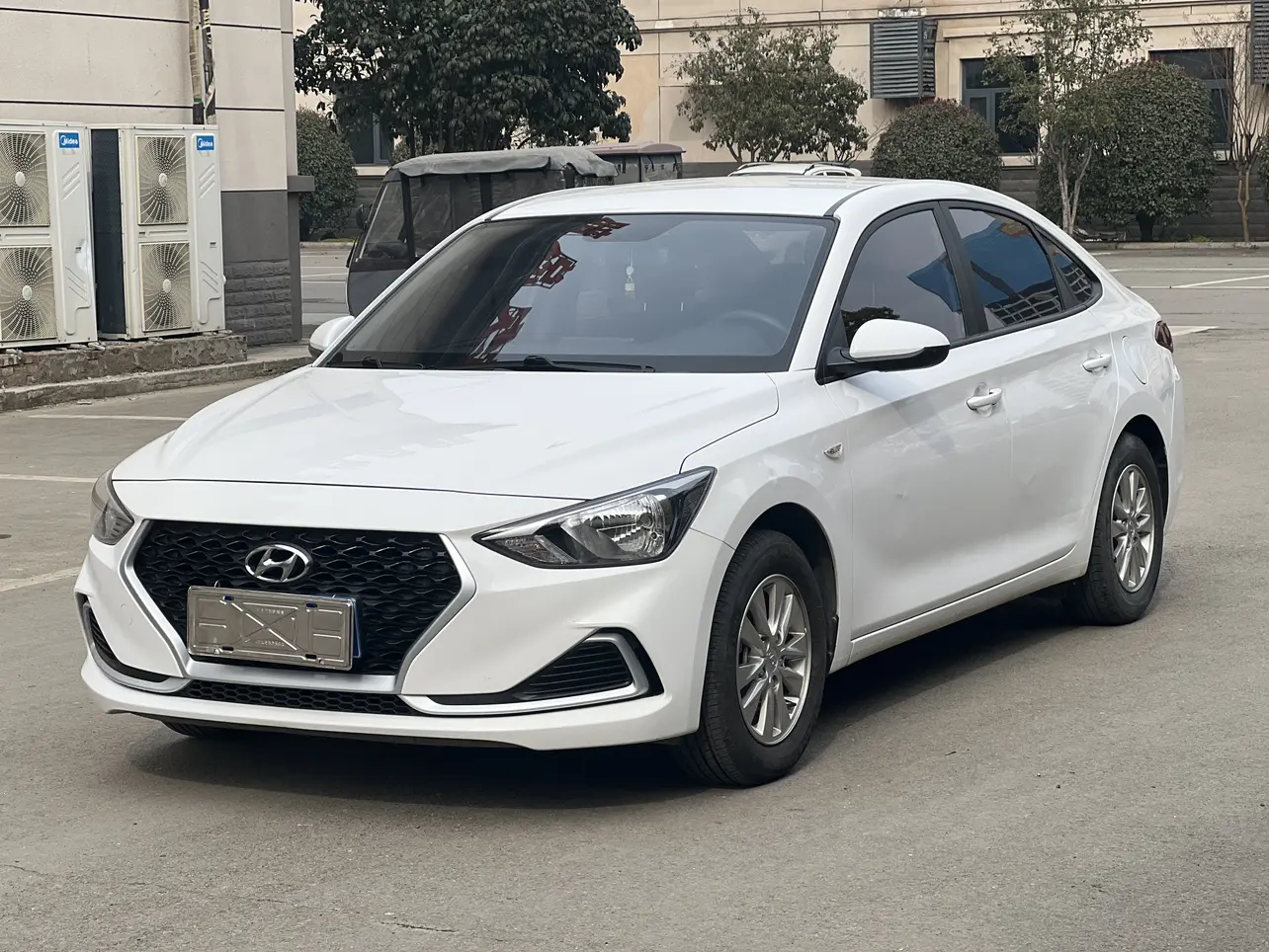 Hyundai Joyful