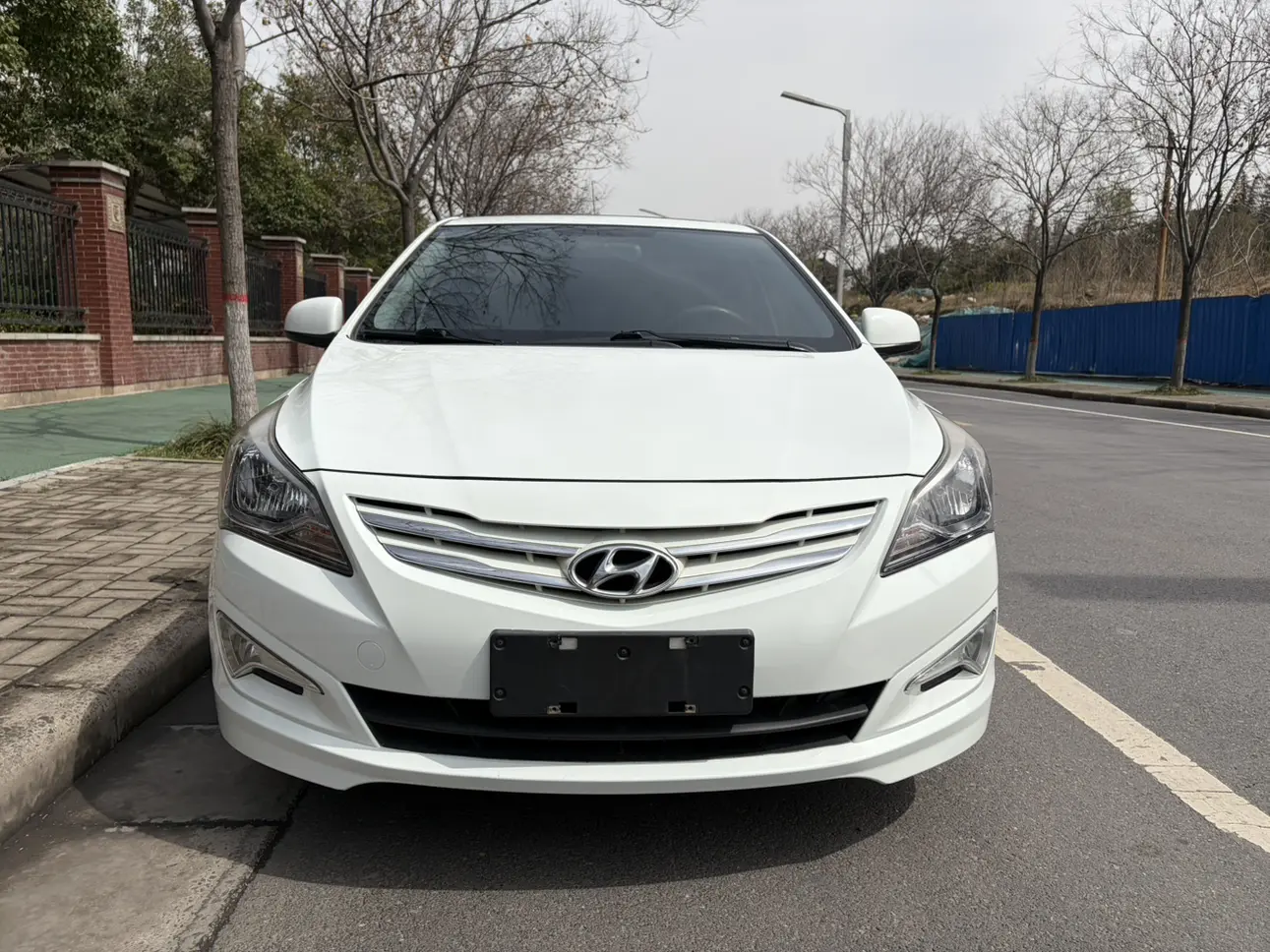 Hyundai Verna RV  из Китая