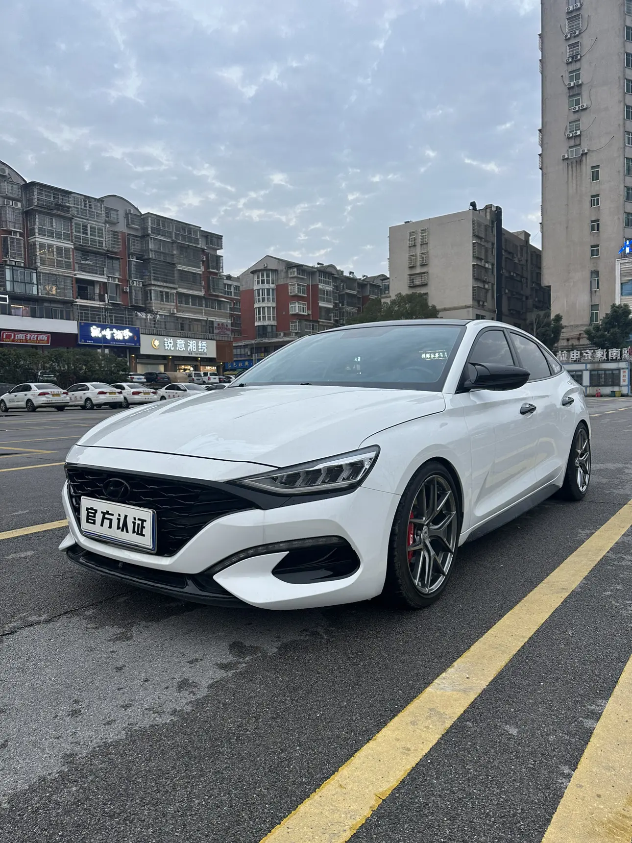 Hyundai Lafesta