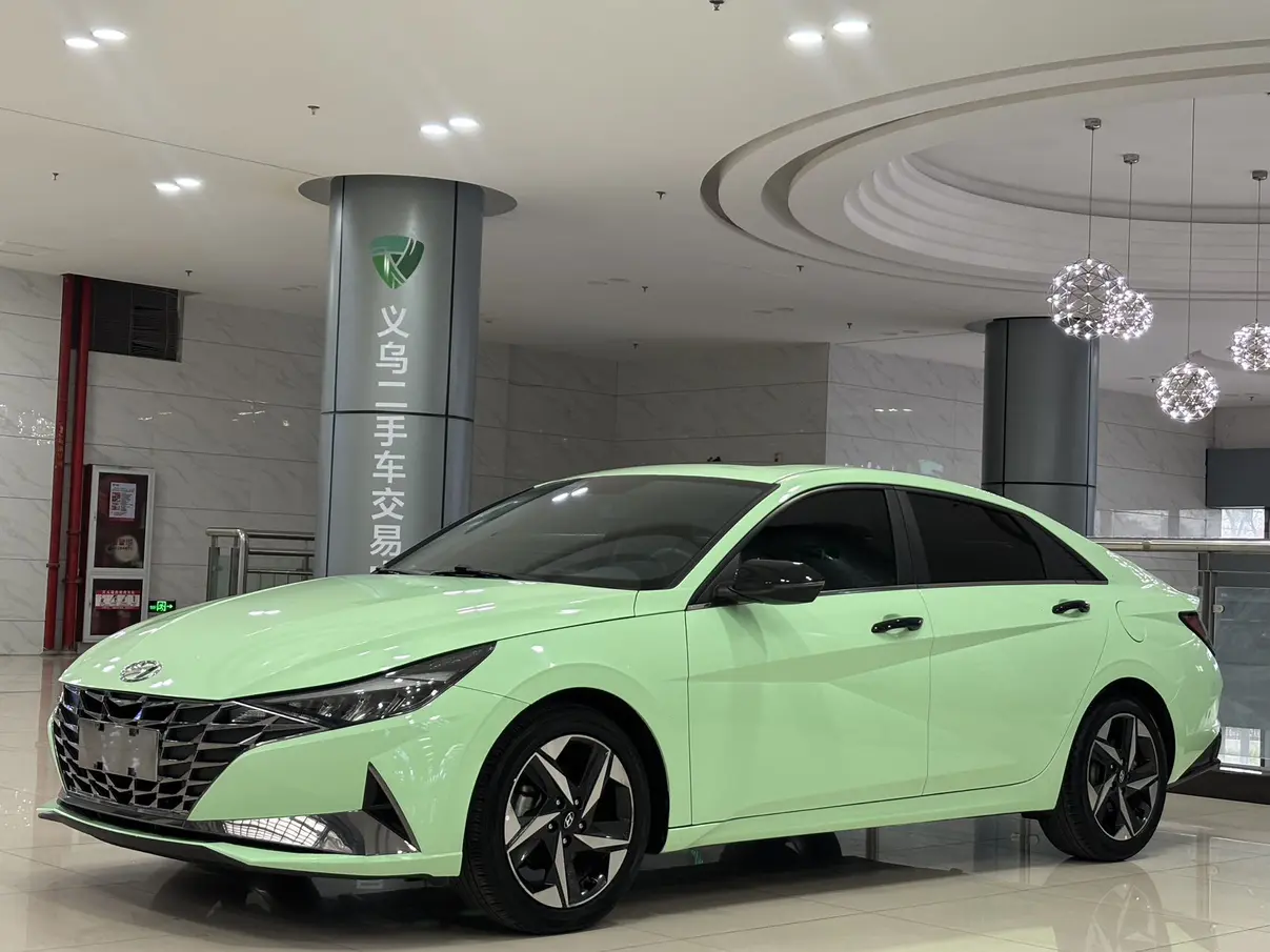 Hyundai Elantra  из Китая