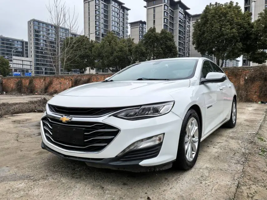 Chevrolet Malibu XL