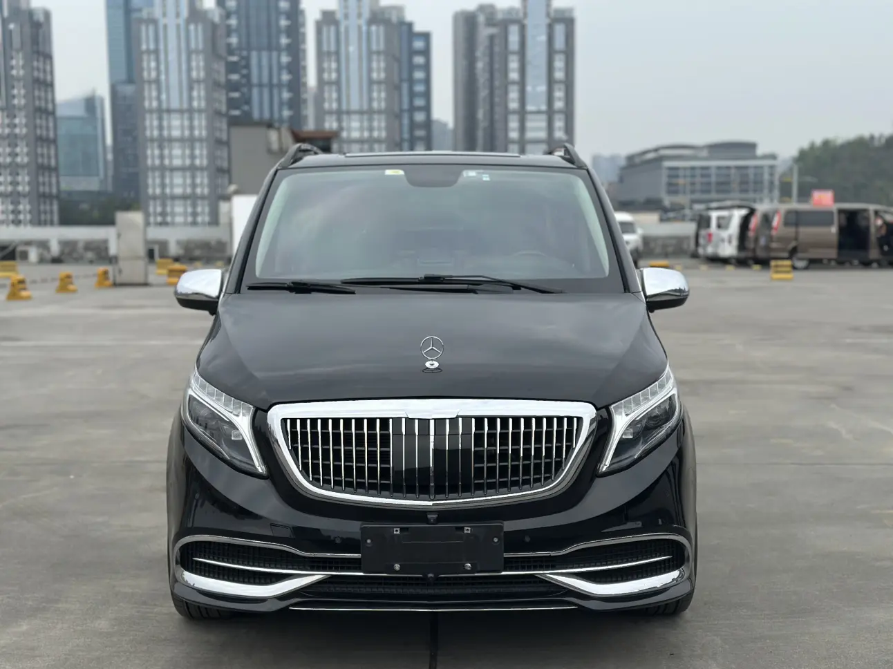 Mercedes-Benz V-Class  из Китая
