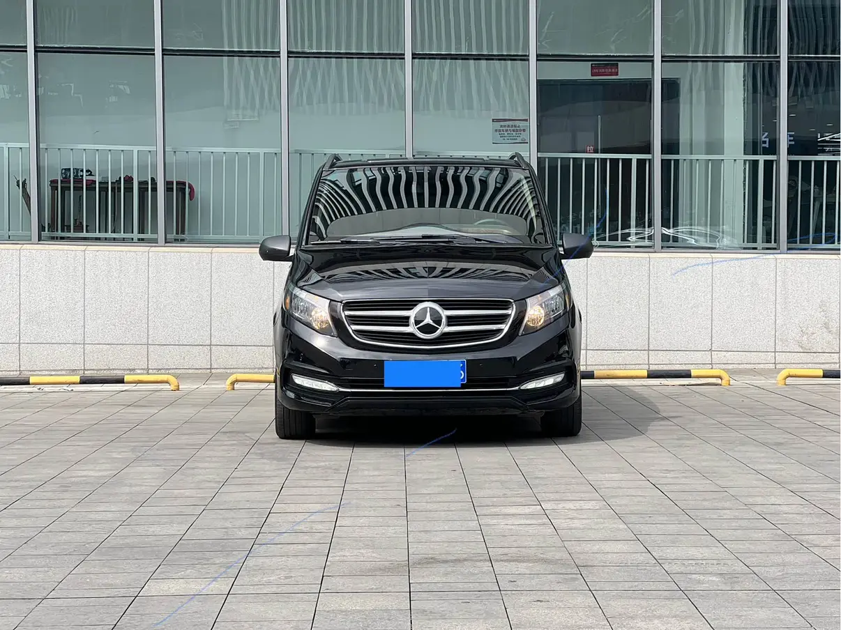 Mercedes-Benz Metris  из Китая