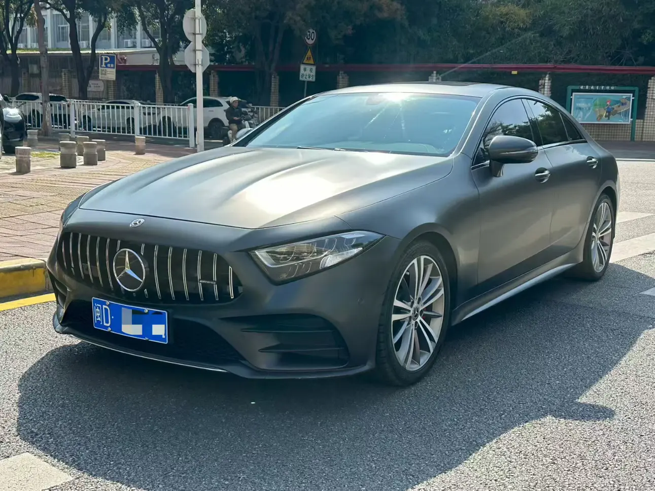 Mercedes-Benz Mercedes Benz CLS
