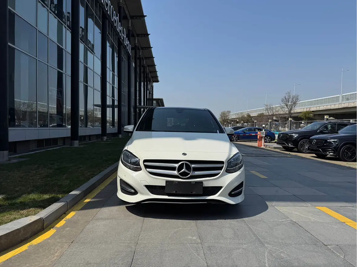 Mercedes-Benz Mercedes Benz B Class  из Китая