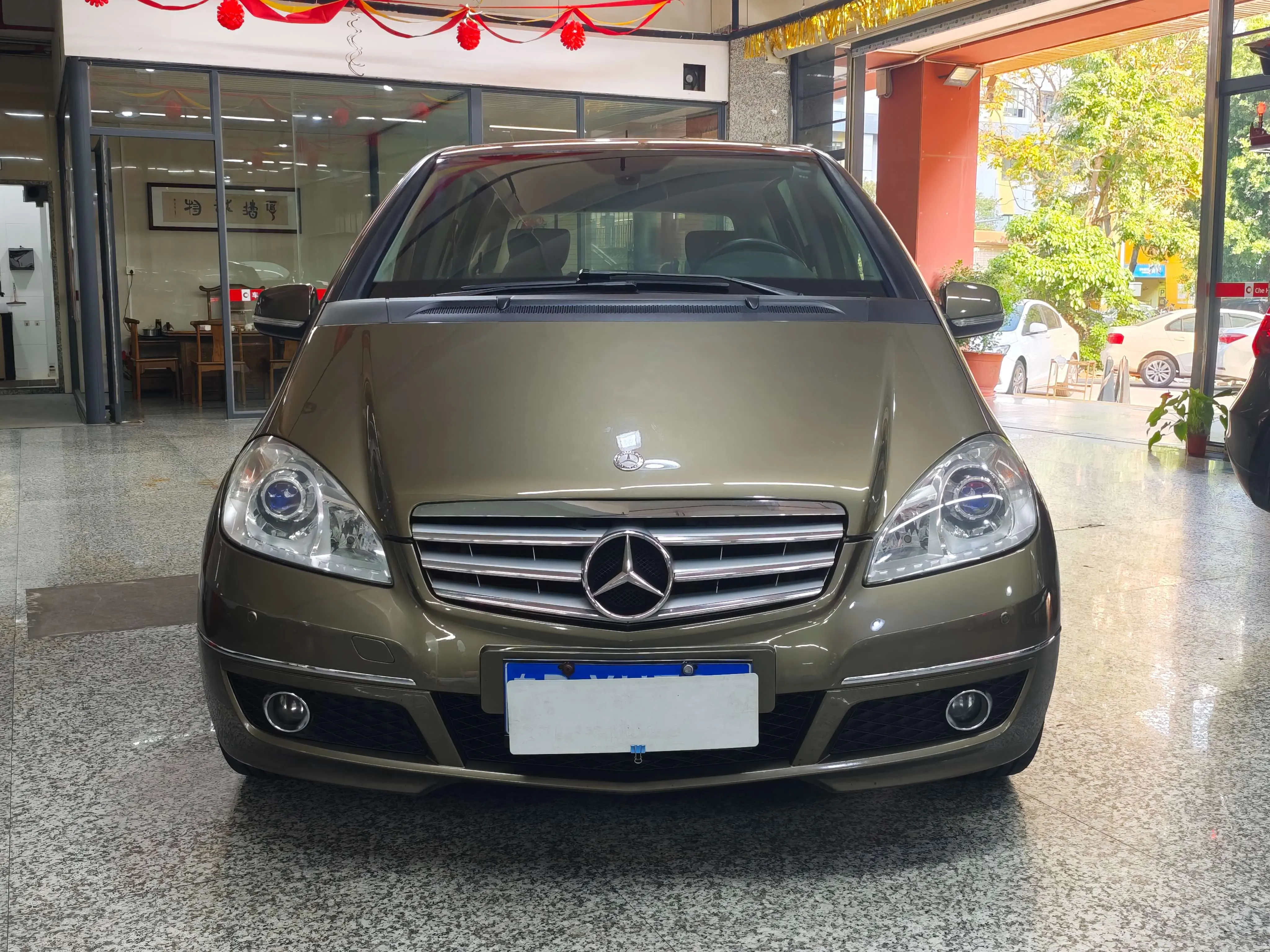 Mercedes-Benz A-Class  из Китая