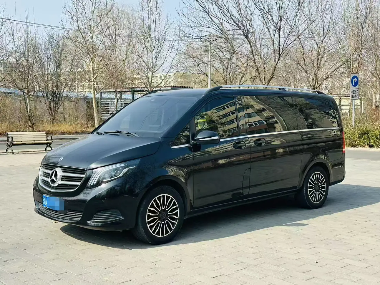 Mercedes-Benz Mercedes Benz V Class