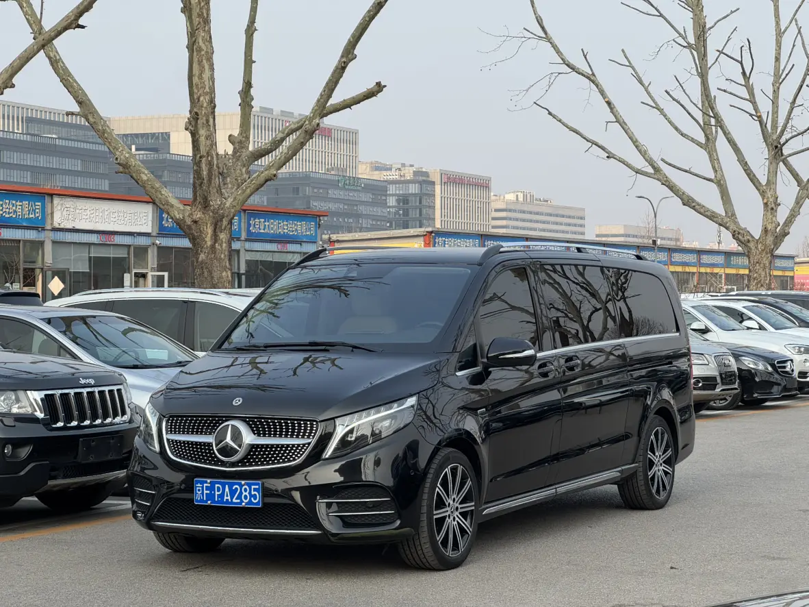 Mercedes-Benz Mercedes Benz V Class  из Китая