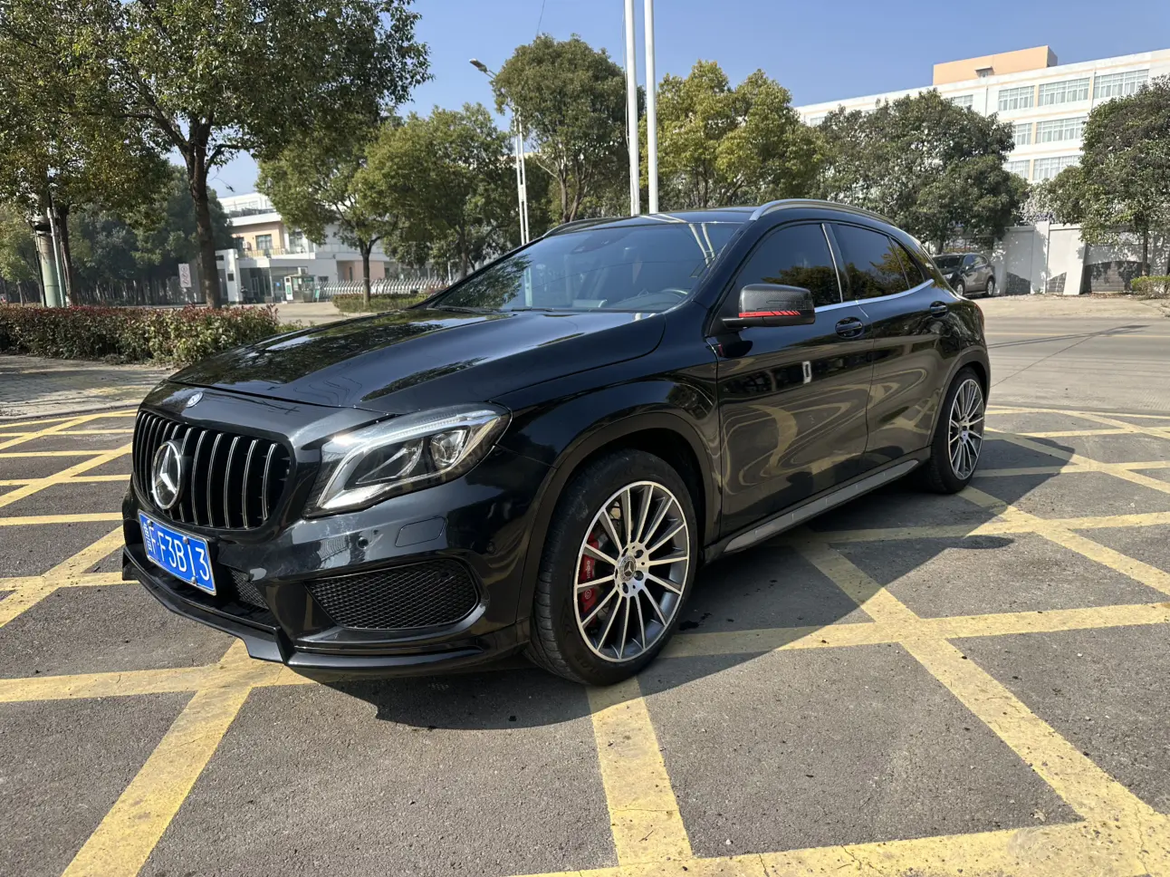 Mercedes-Benz GLA AMG