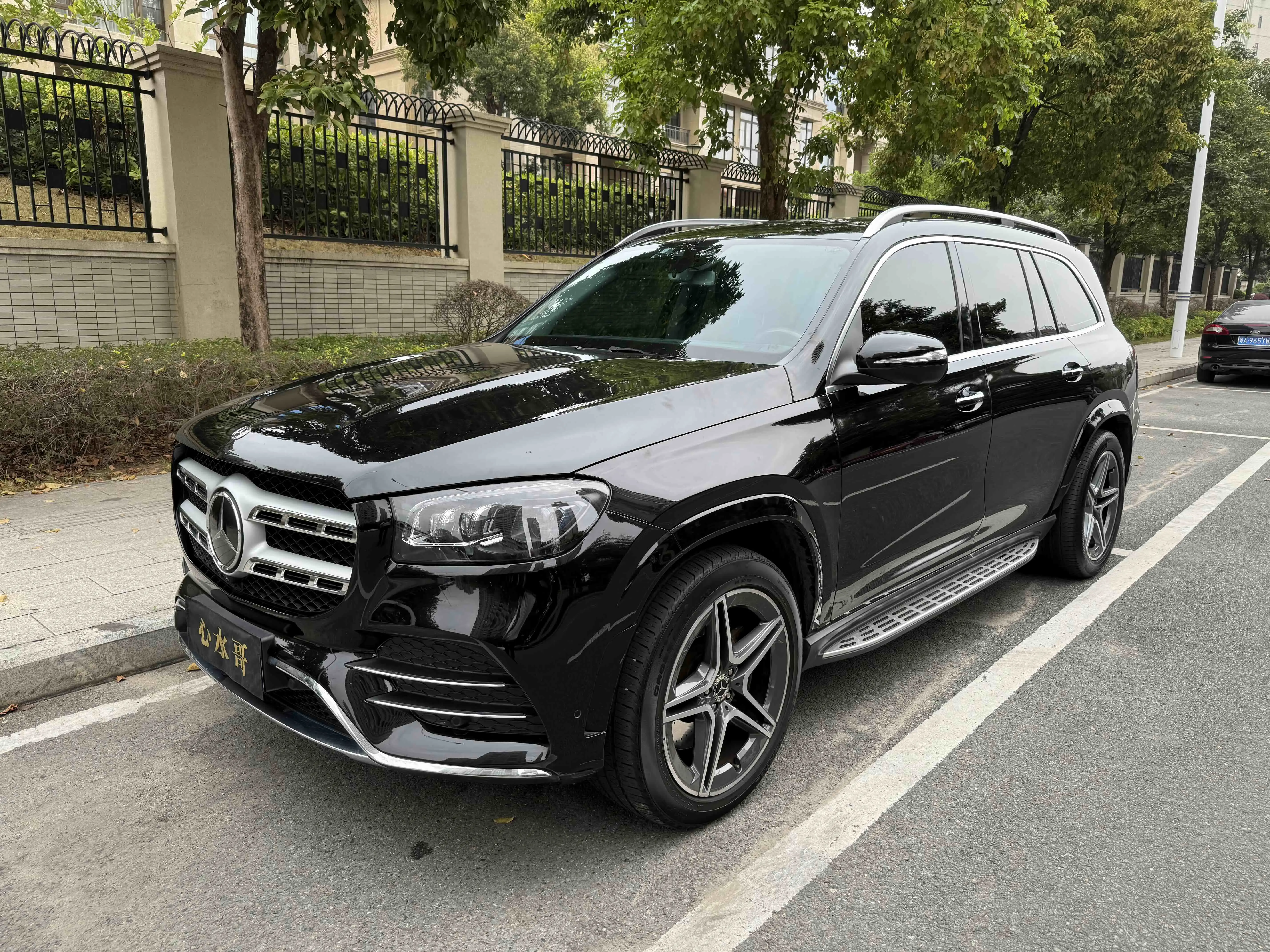 Mercedes-Benz Mercedes Benz GLS