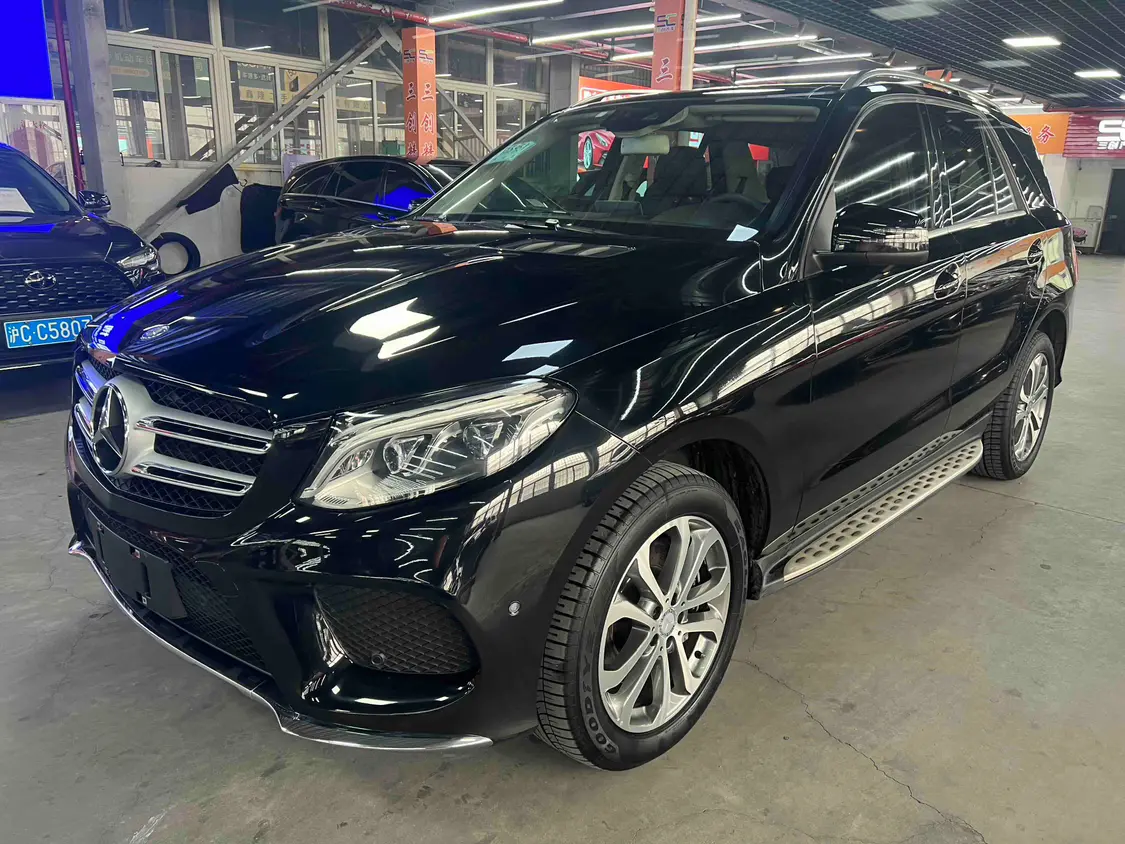 Mercedes-Benz GLE (Imported)
