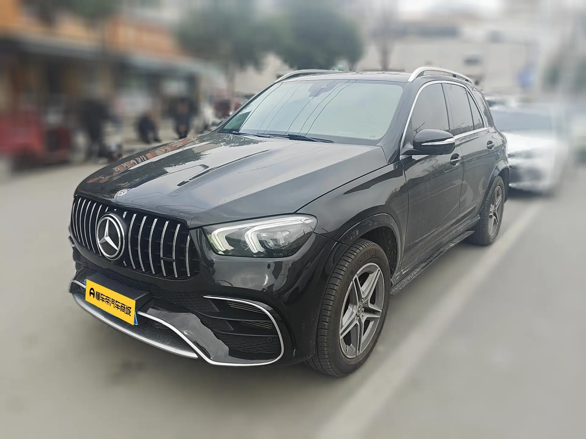 Mercedes-Benz GLE (Imported)