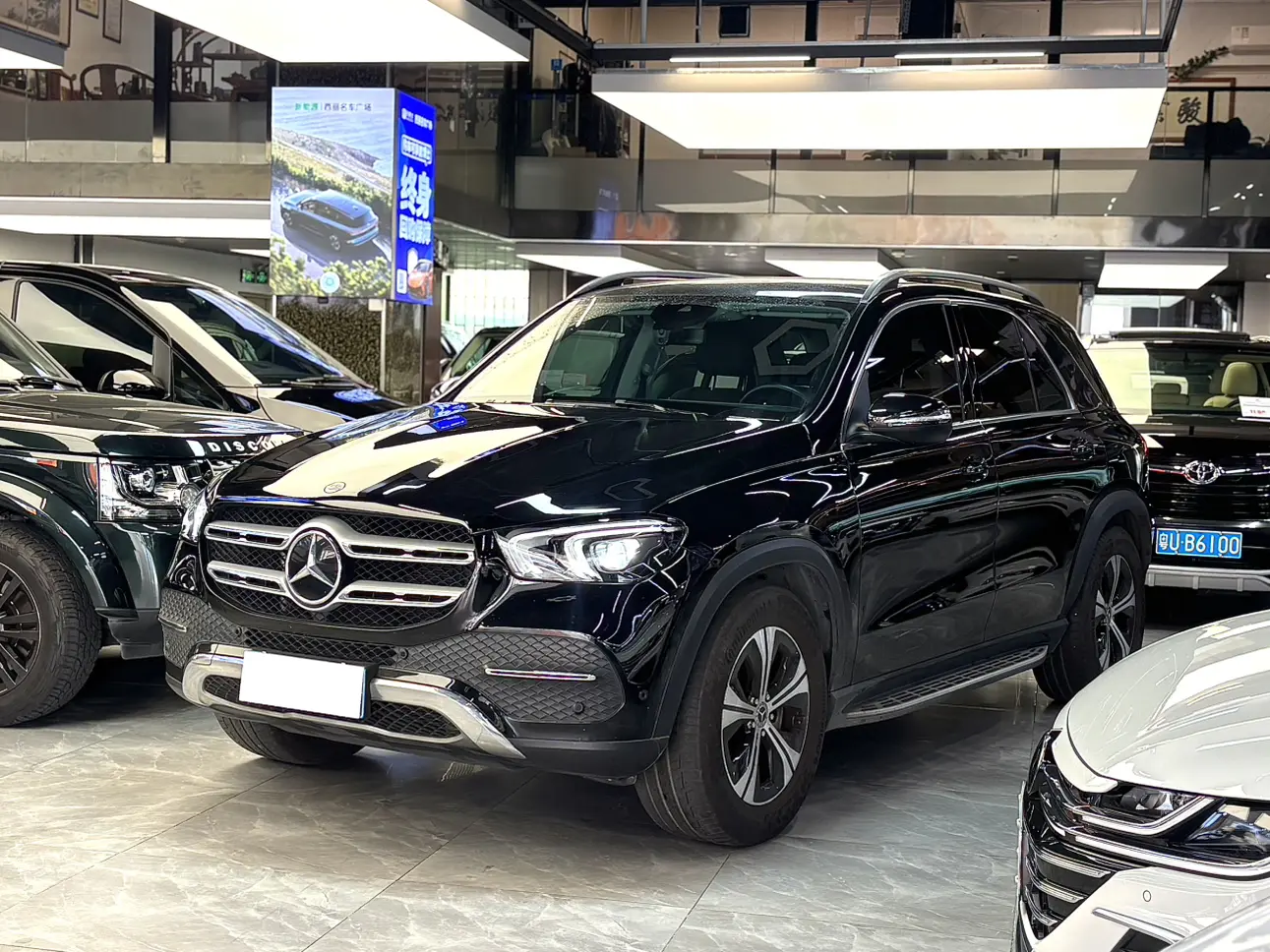 Mercedes-Benz GLE (Imported)